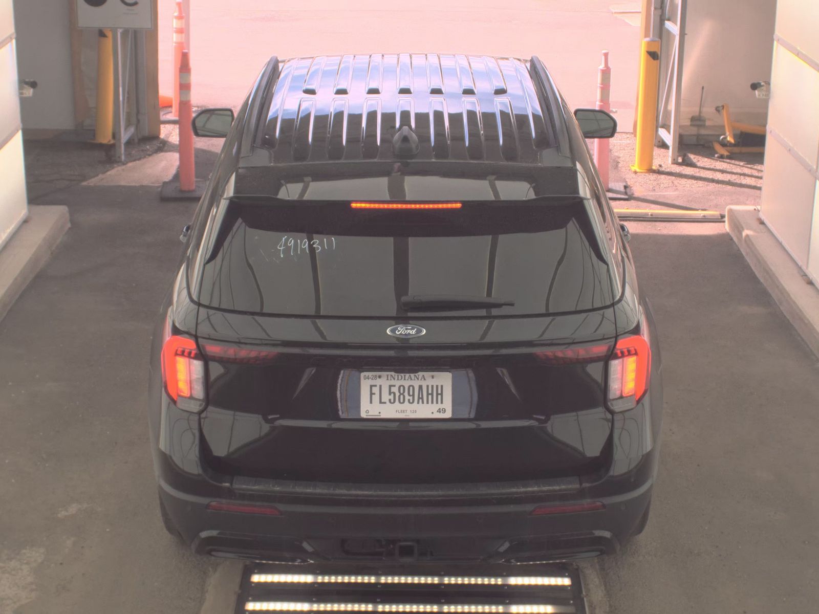 FORD EXPLORER - 7