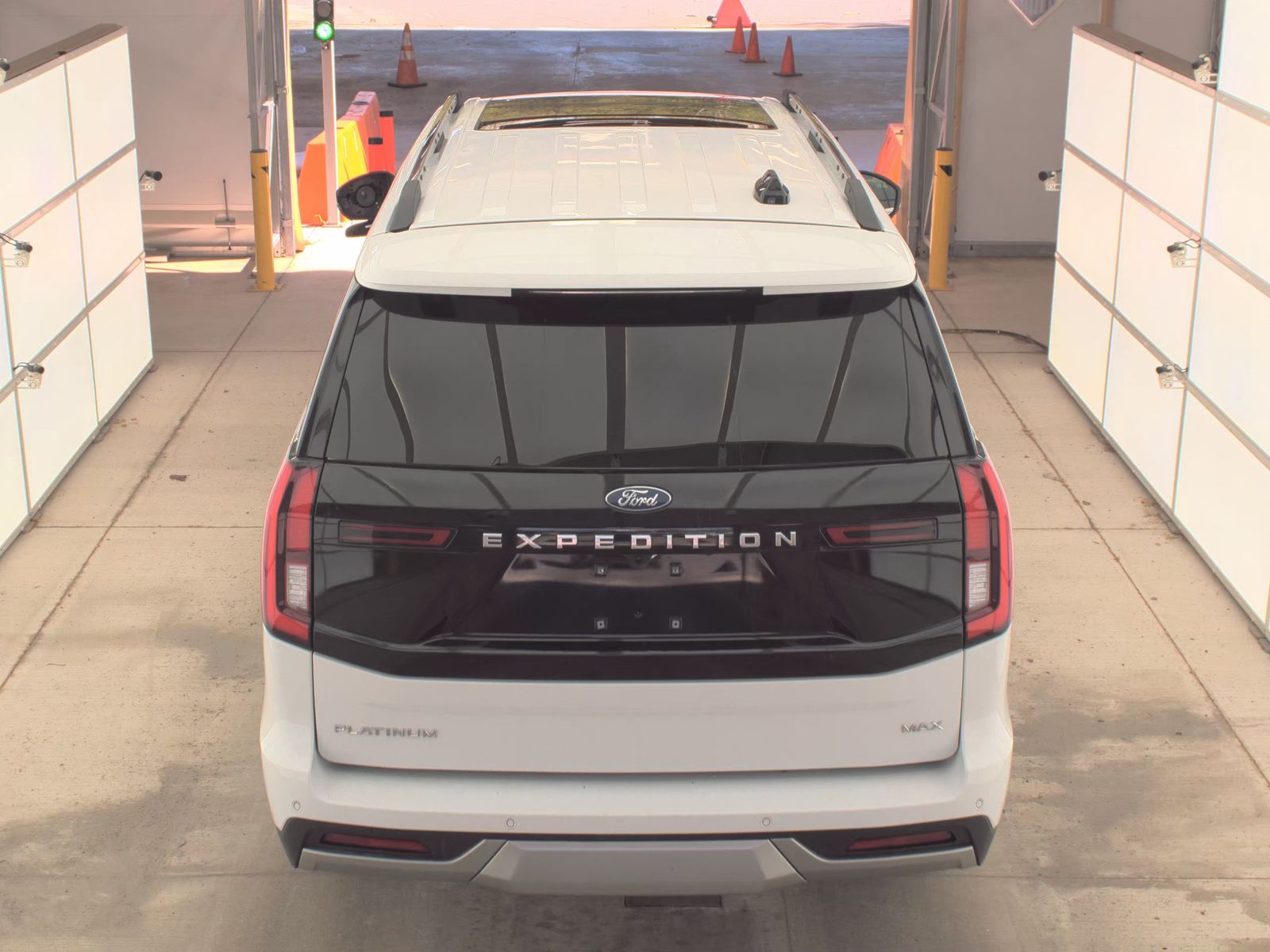 FORD EXPEDITION MAX - 6