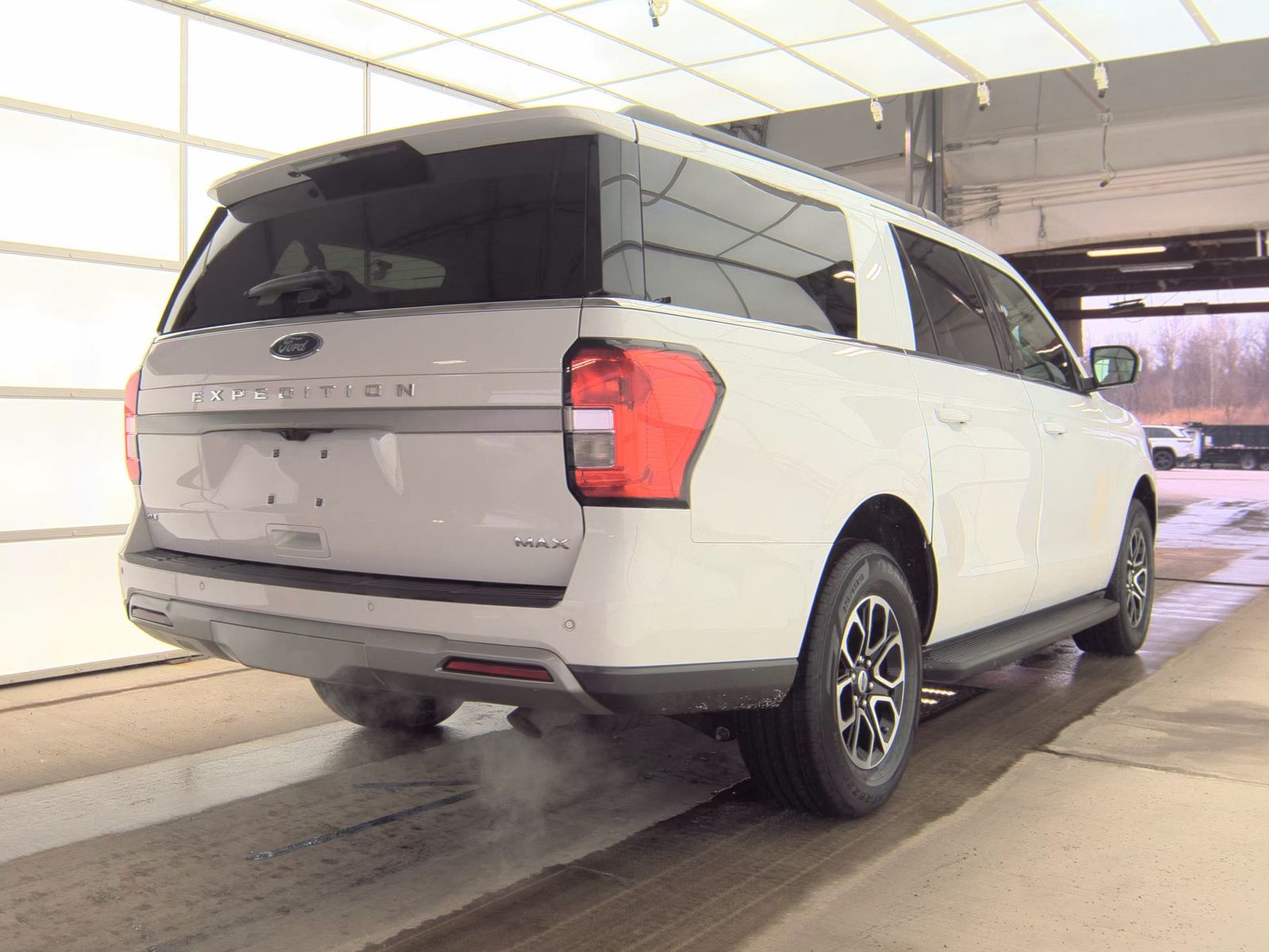 FORD EXPEDITION MAX - 5