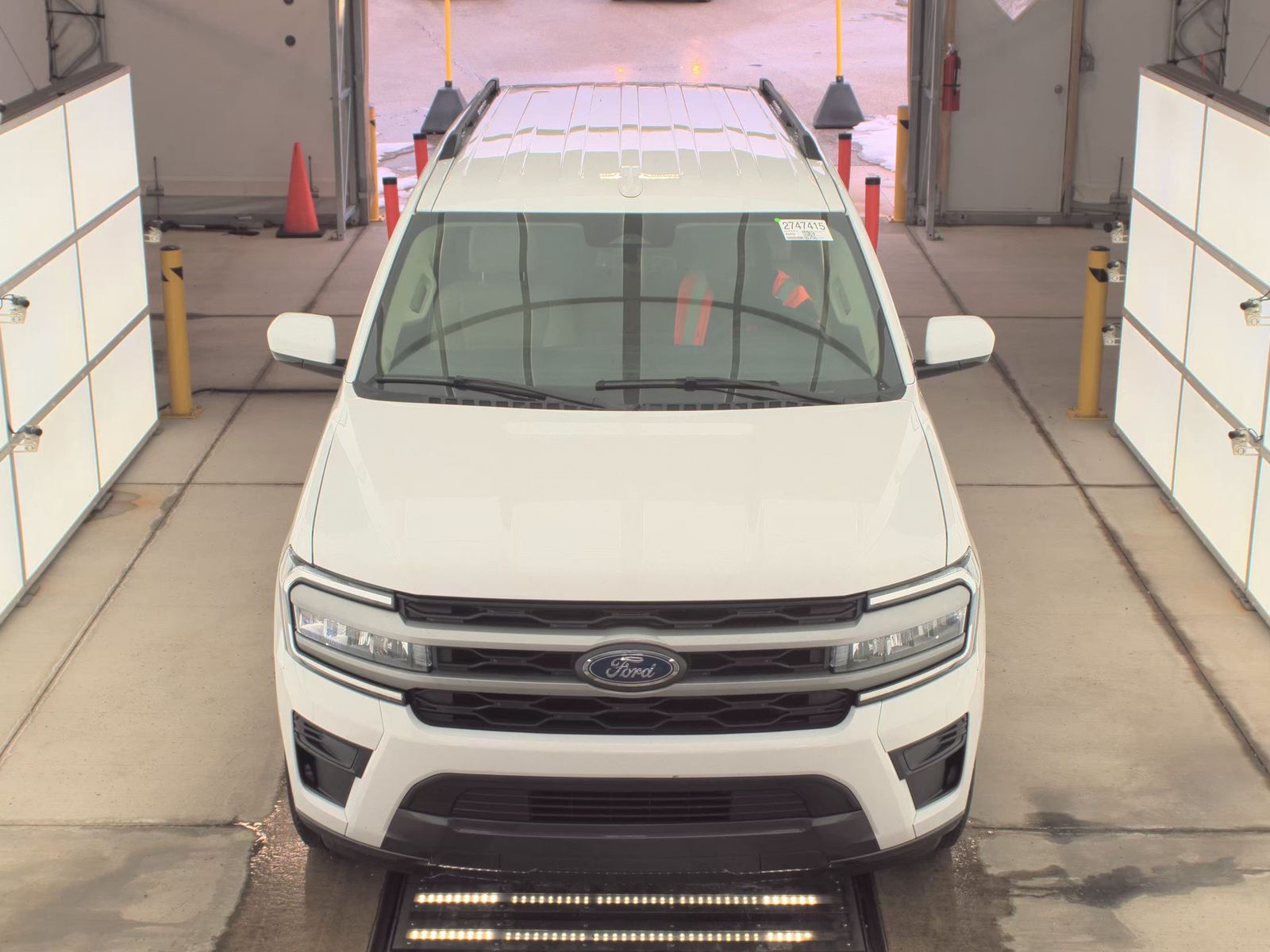 FORD EXPEDITION MAX - 3