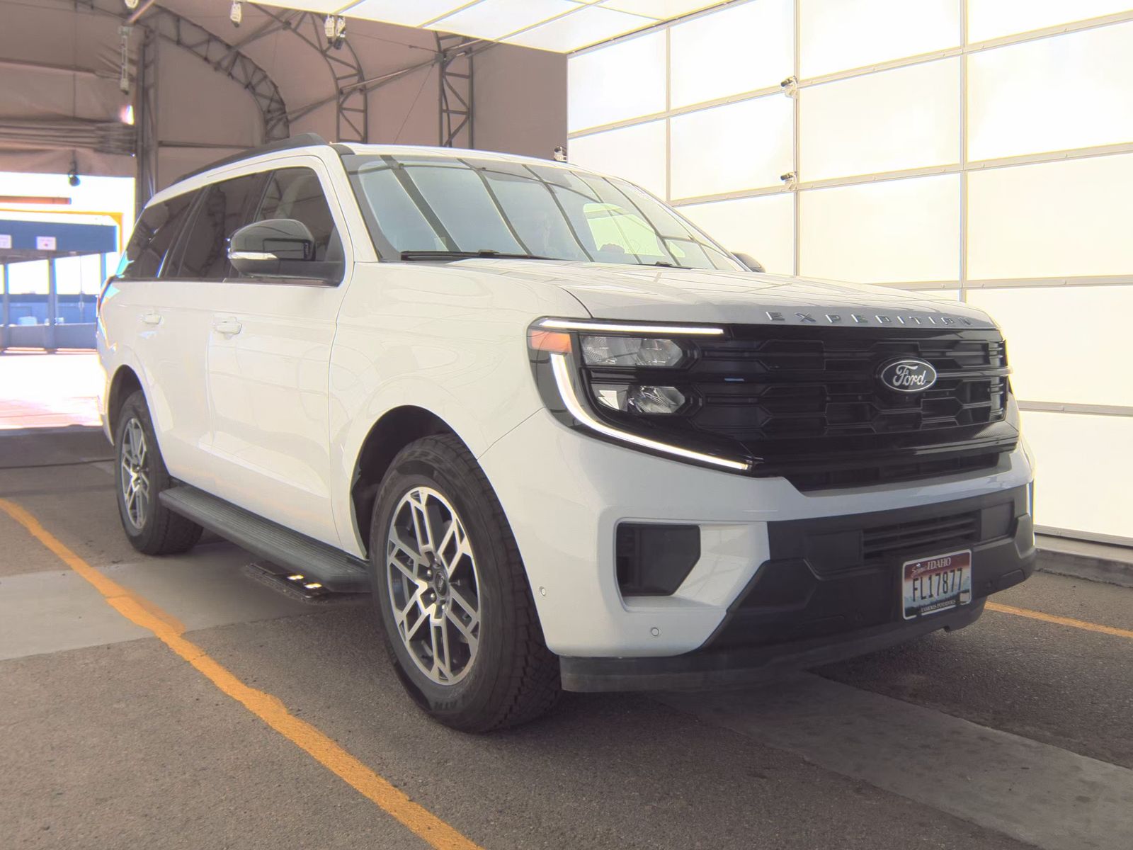 FORD EXPEDITION - 4