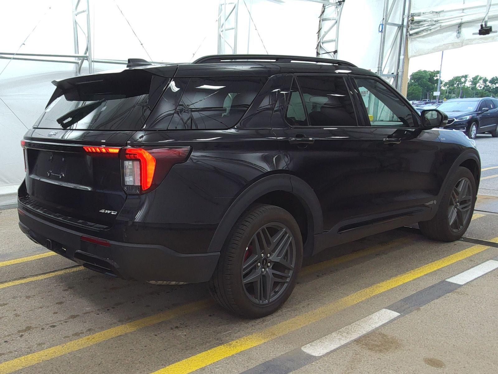 FORD EXPLORER - 5