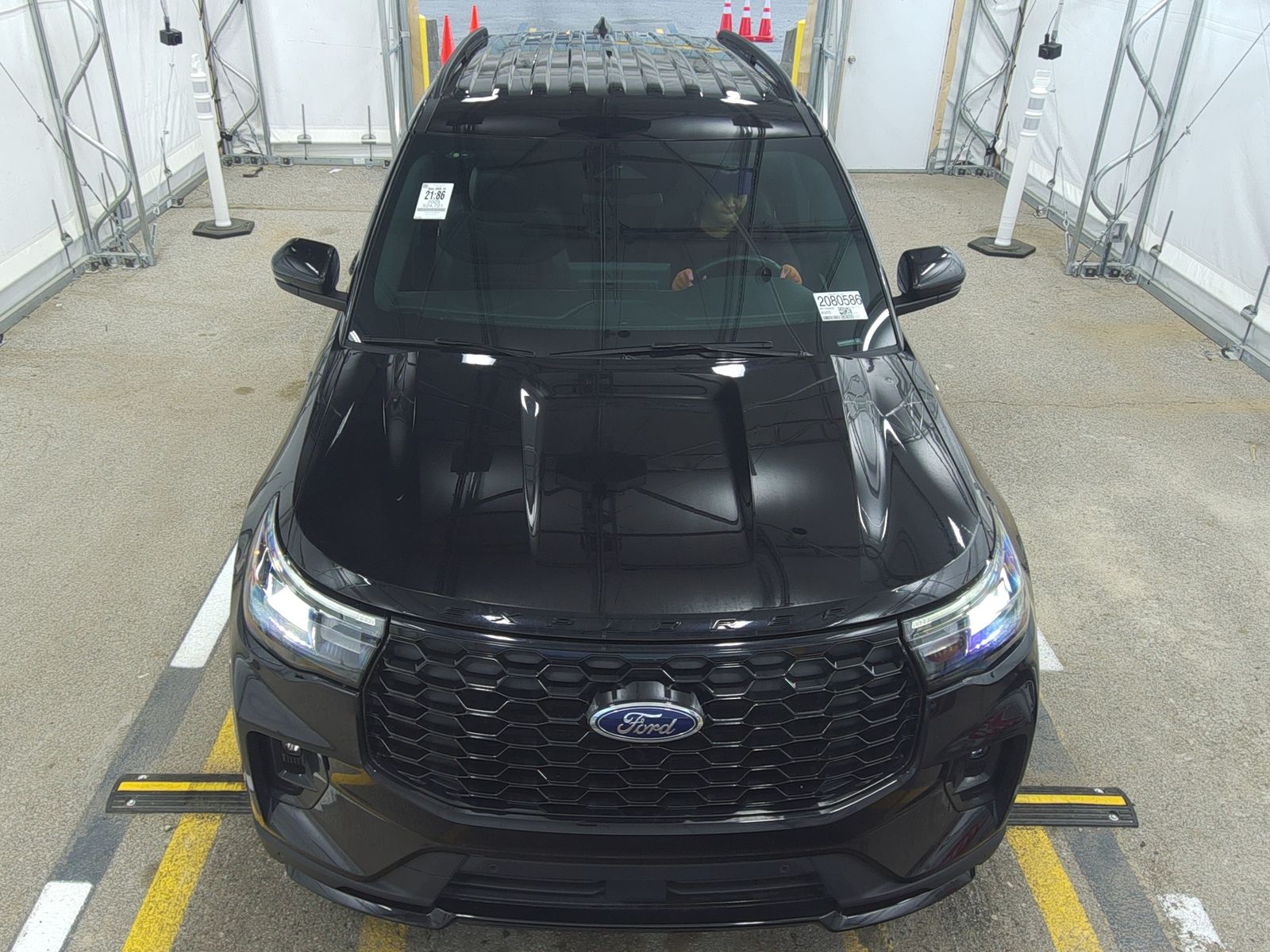 FORD EXPLORER - 3
