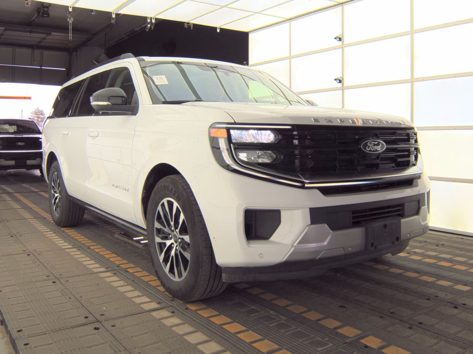 FORD EXPEDITION MAX - 4