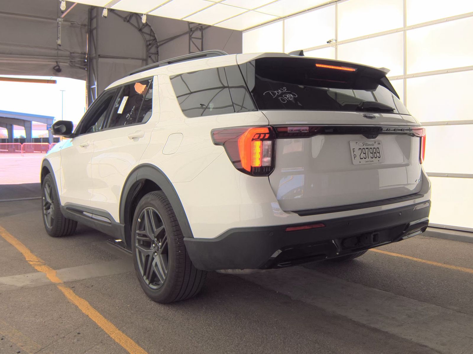 FORD EXPLORER - 7