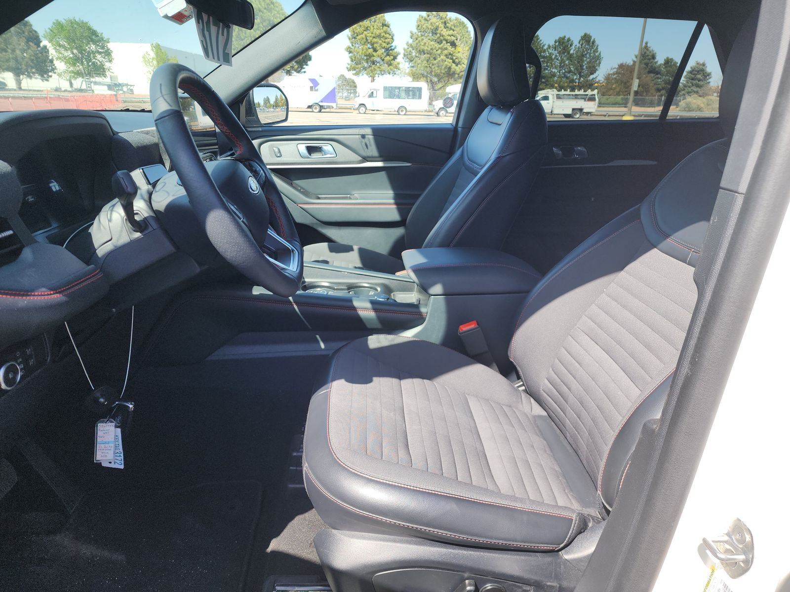 FORD EXPLORER - 8