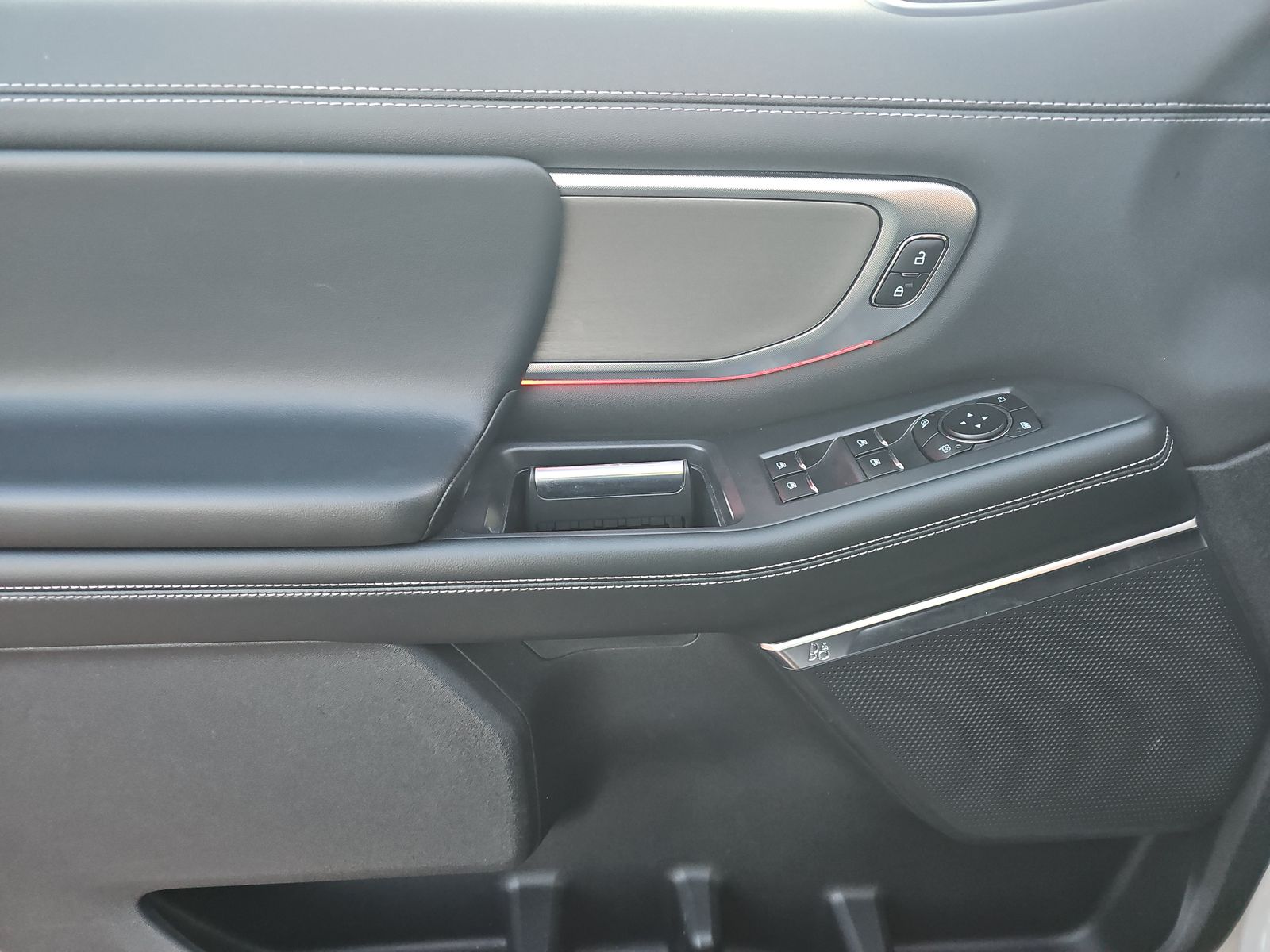 FORD EXPEDITION MAX - 10