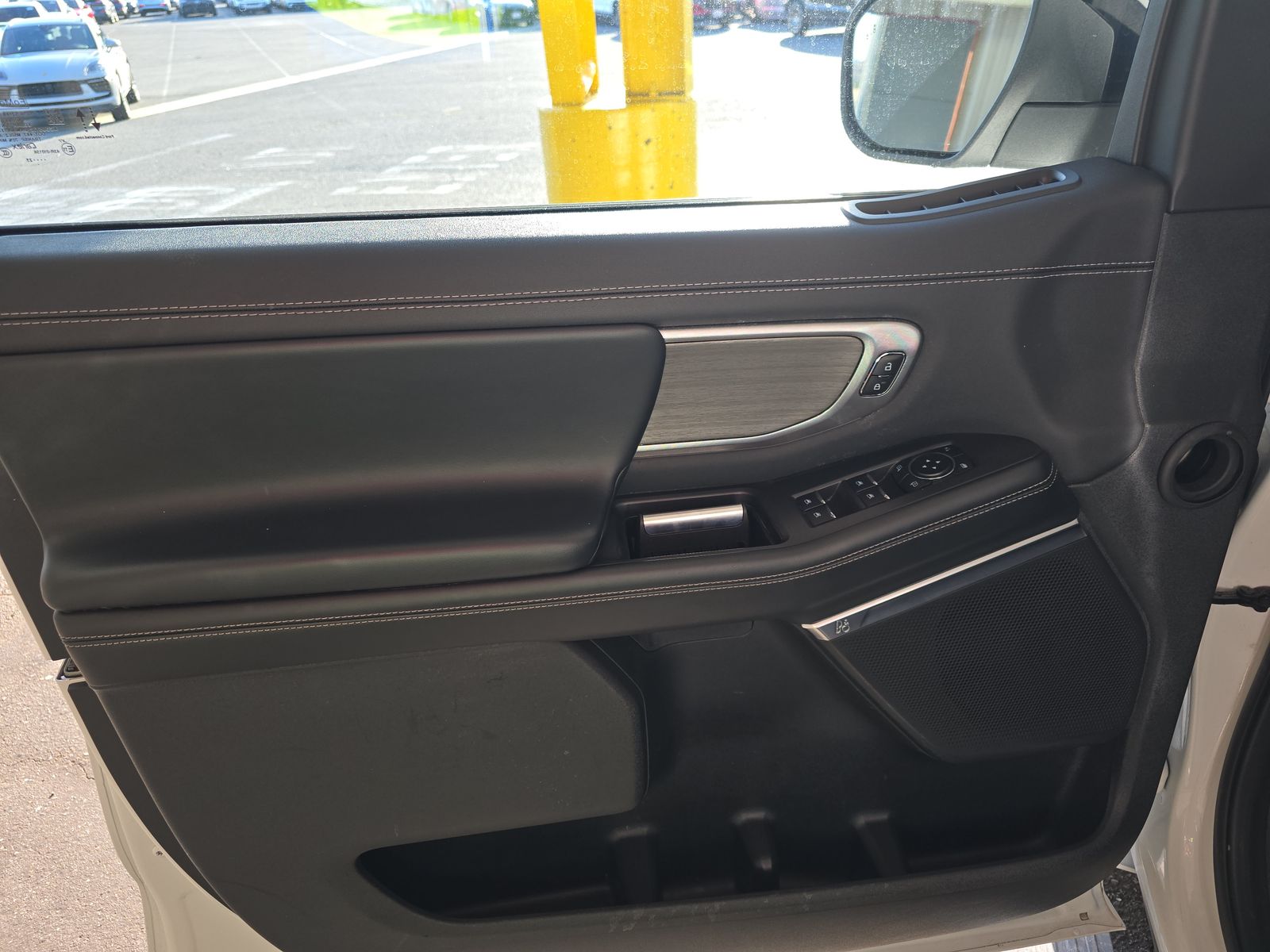 FORD EXPEDITION MAX - 10