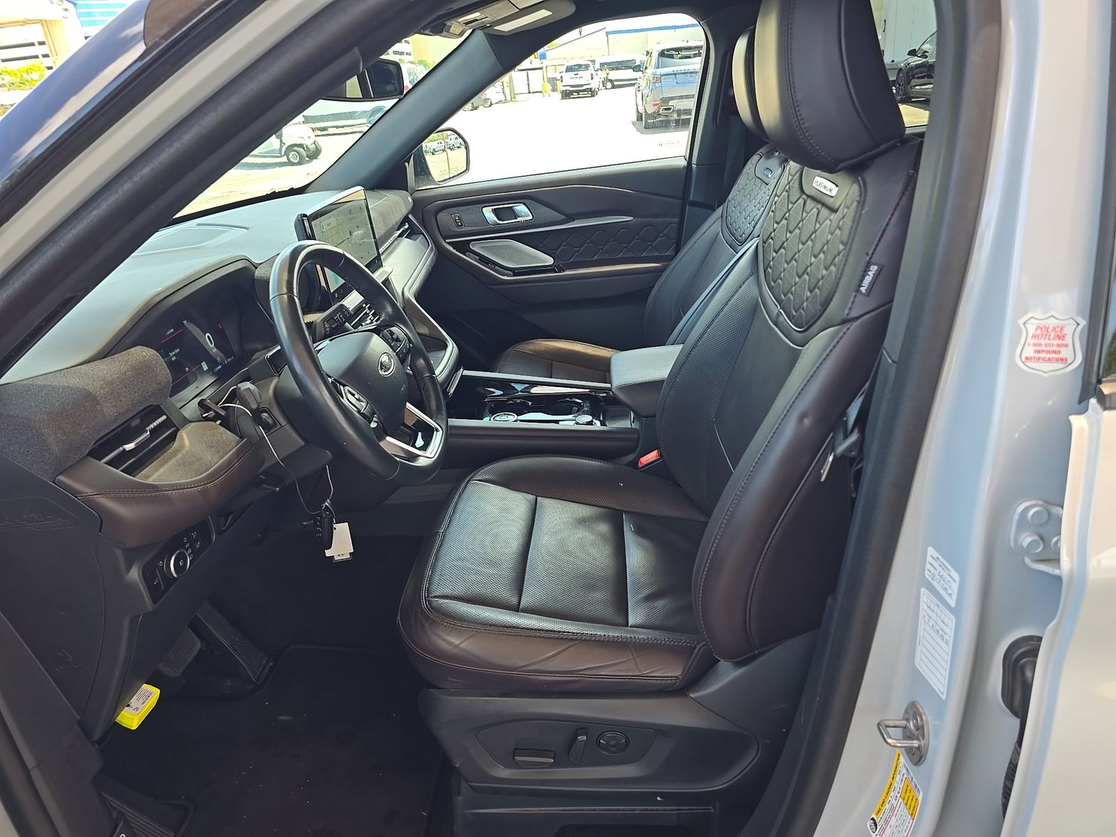 FORD EXPLORER - 8