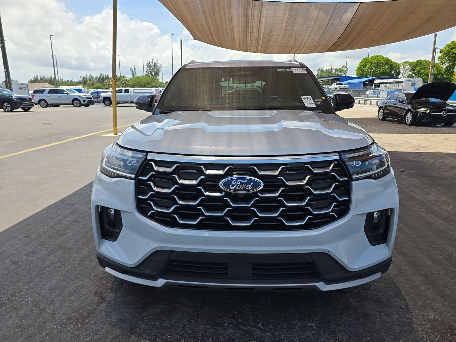 FORD EXPLORER - 3
