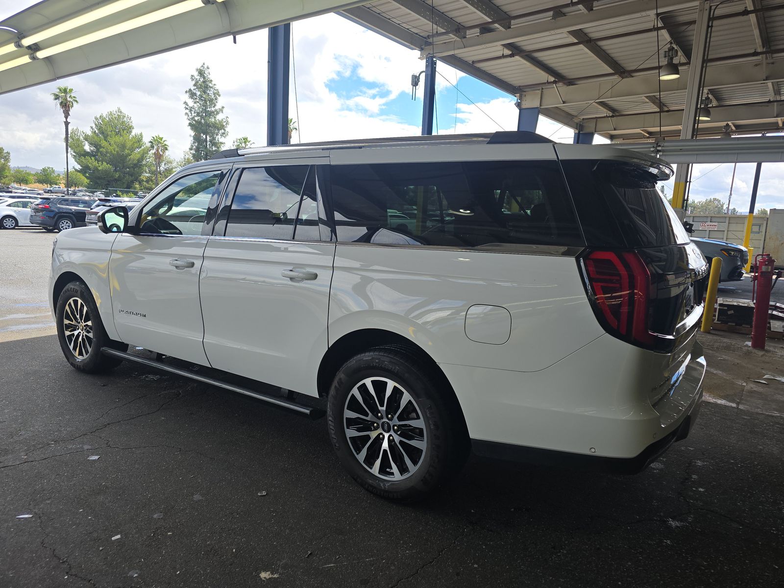 FORD EXPEDITION MAX - 7