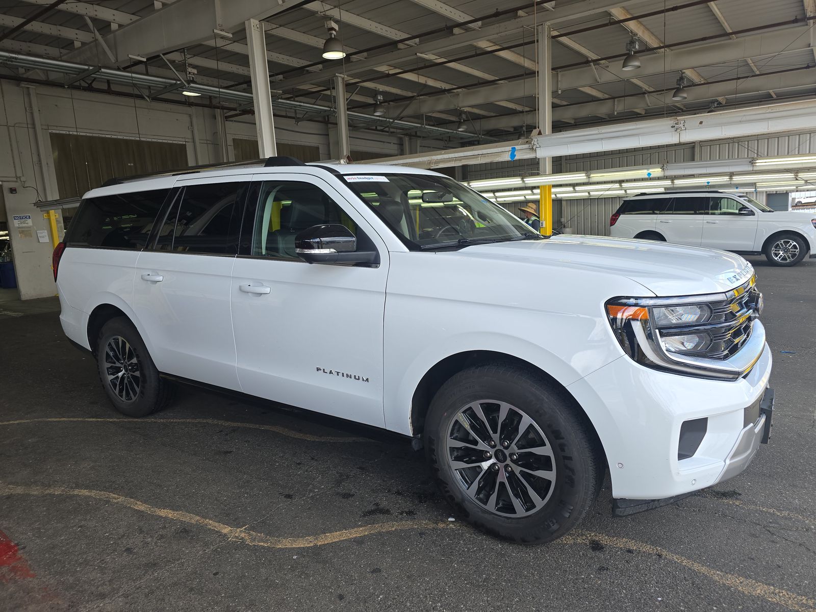 FORD EXPEDITION MAX - 4