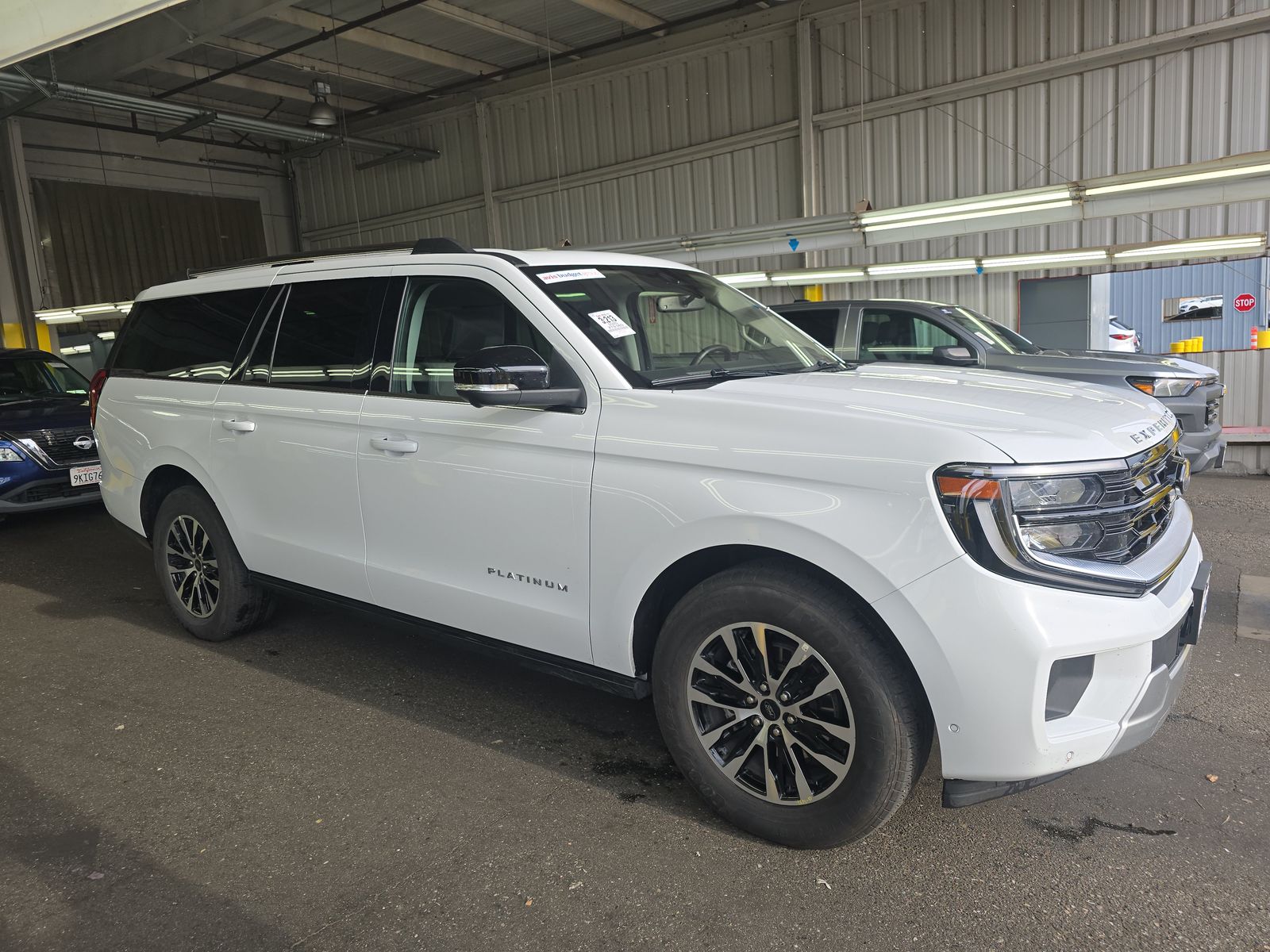 FORD EXPEDITION MAX - 4