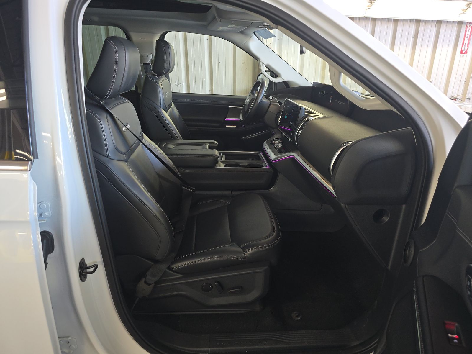 FORD EXPEDITION MAX - 9