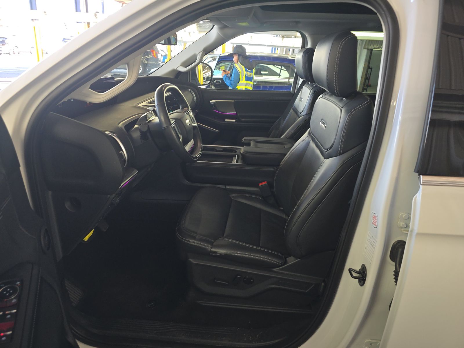 FORD EXPEDITION MAX - 8