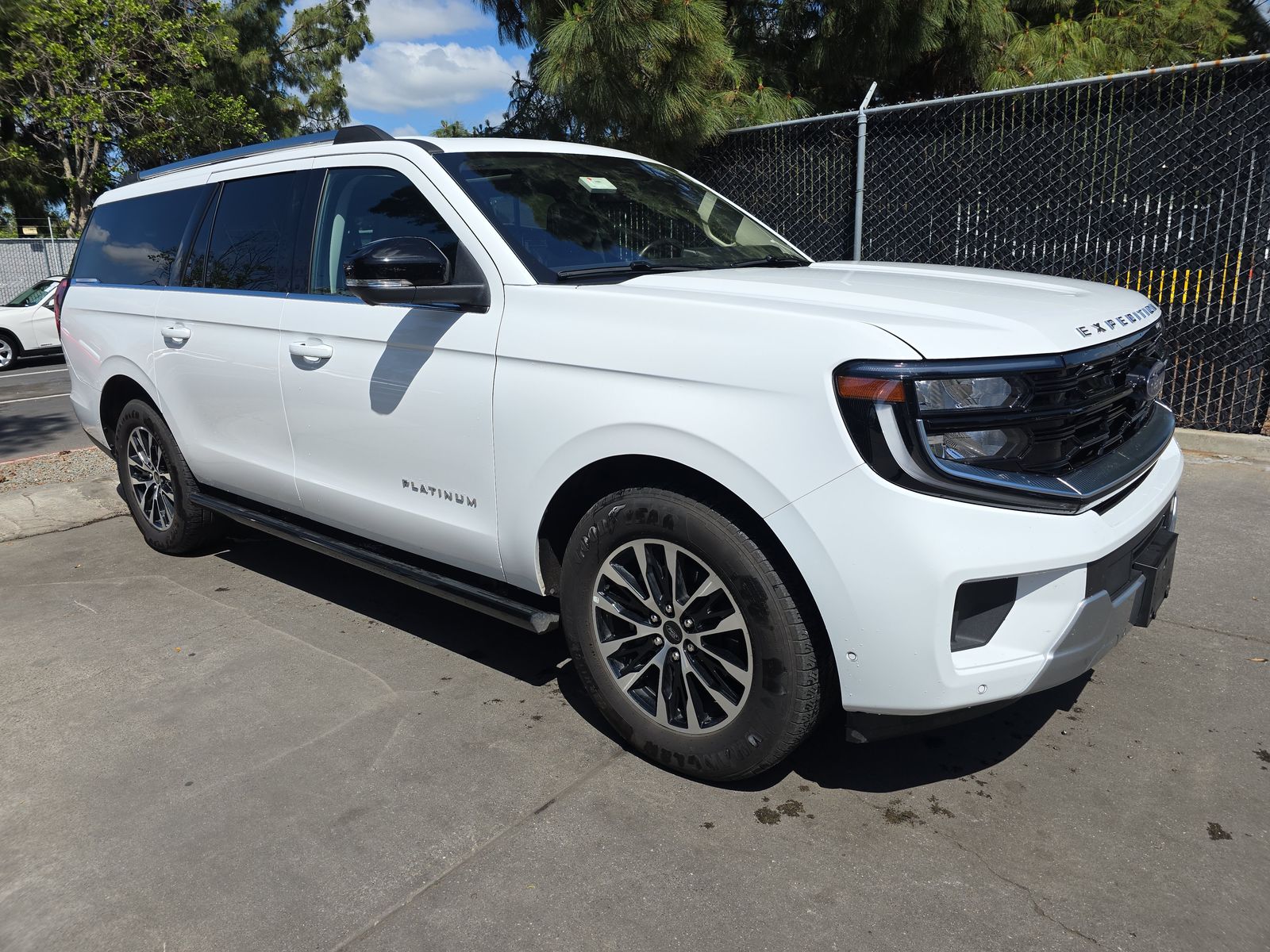 FORD EXPEDITION MAX - 4