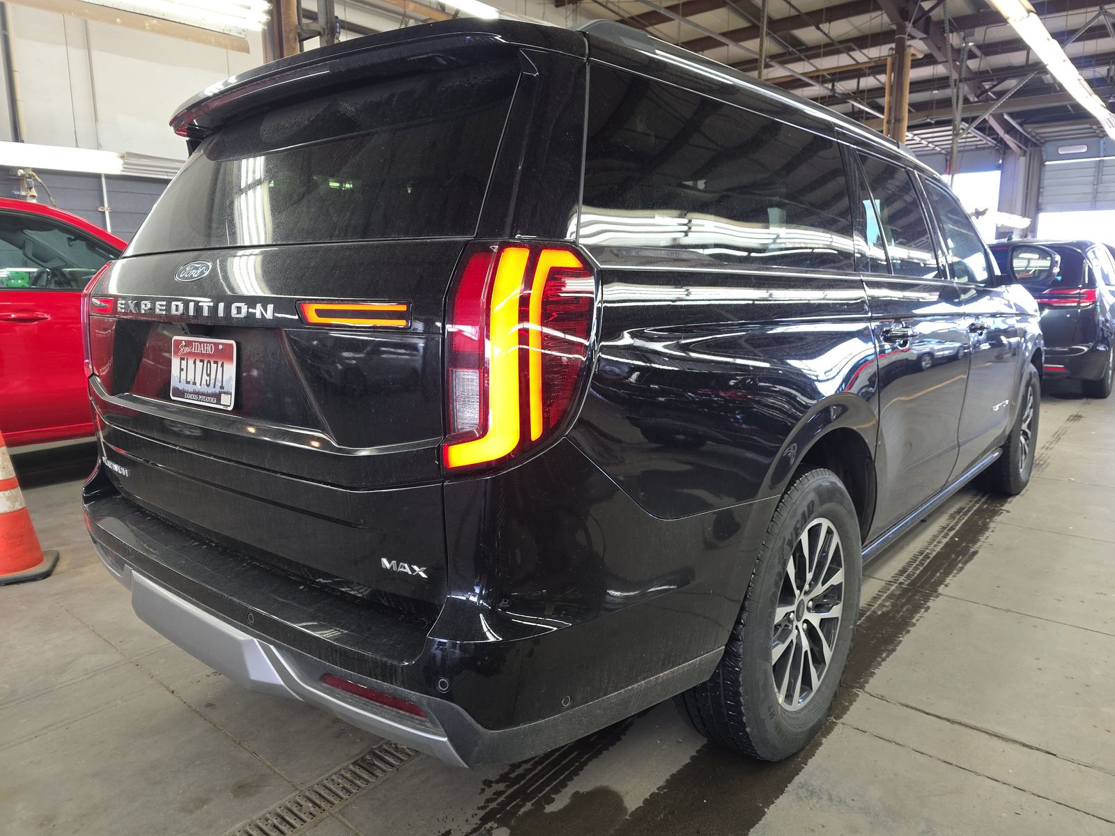 FORD EXPEDITION MAX - 5