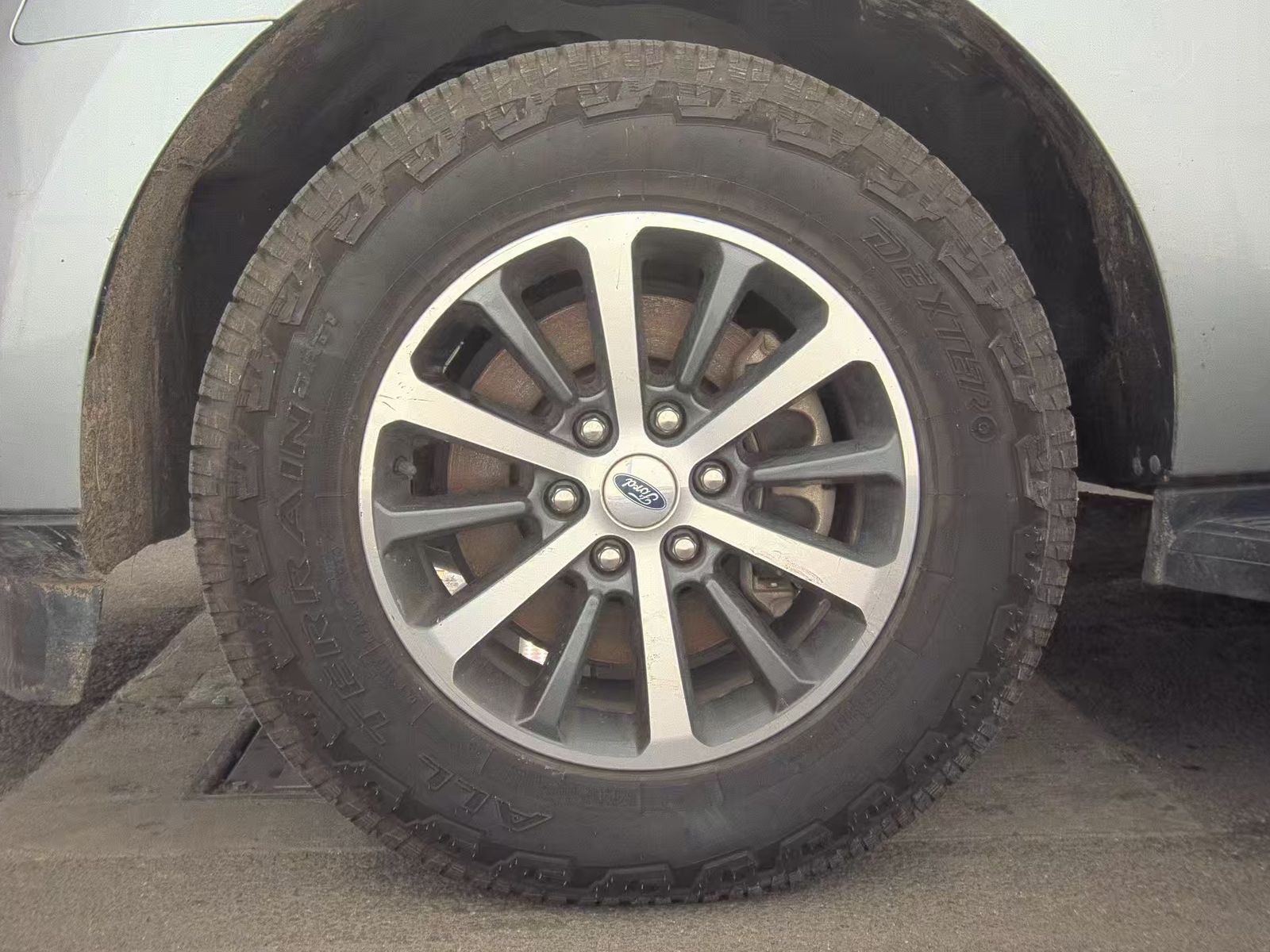 FORD EXPEDITION - 10