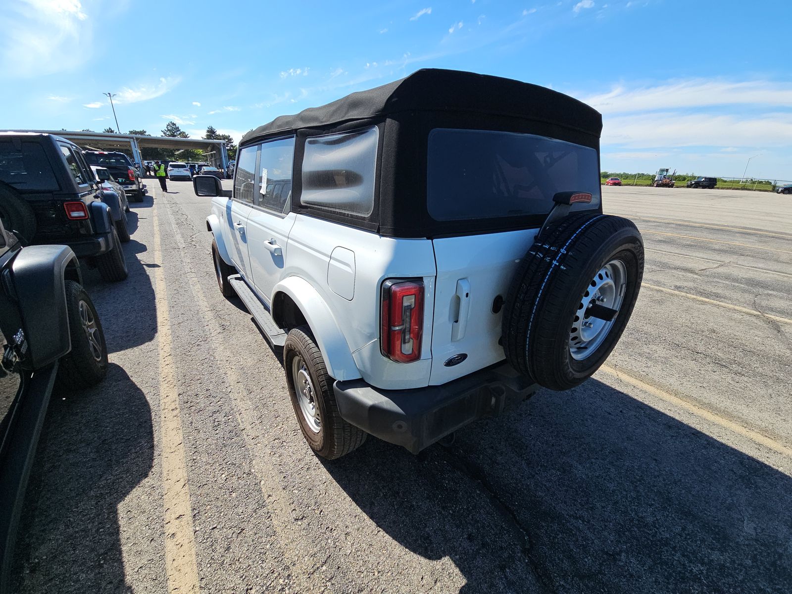 FORD BRONCO - 7