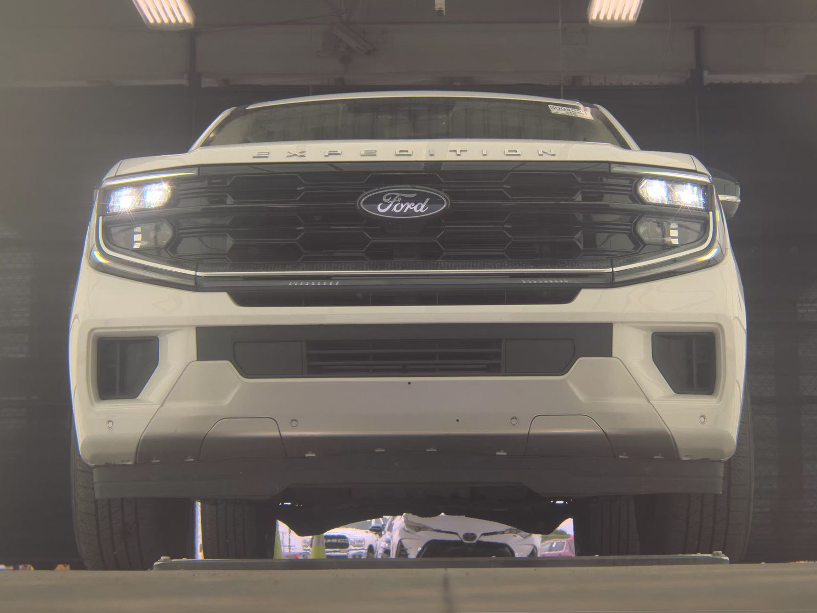 FORD EXPEDITION - 4