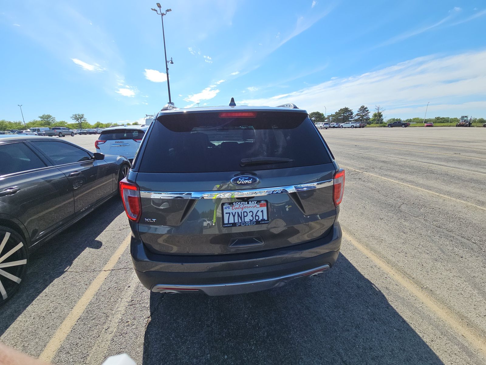FORD EXPLORER - 6