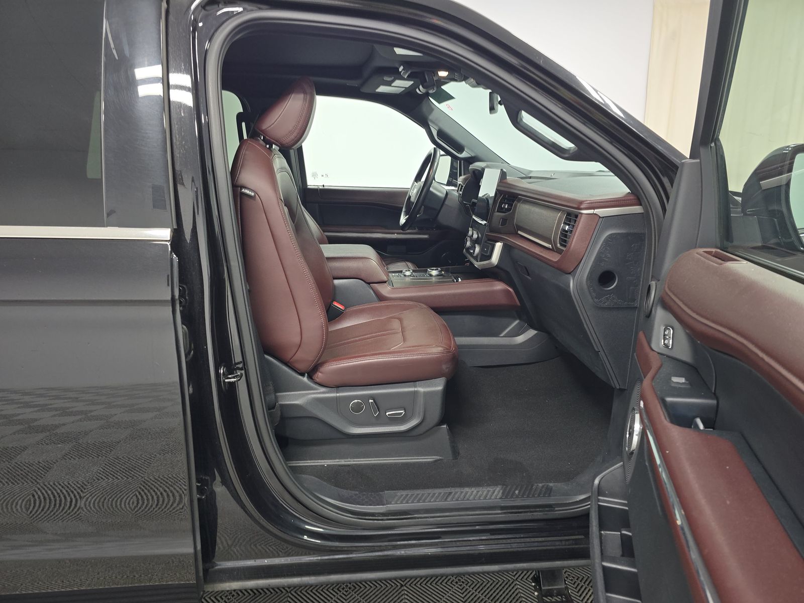 FORD EXPEDITION MAX - 9