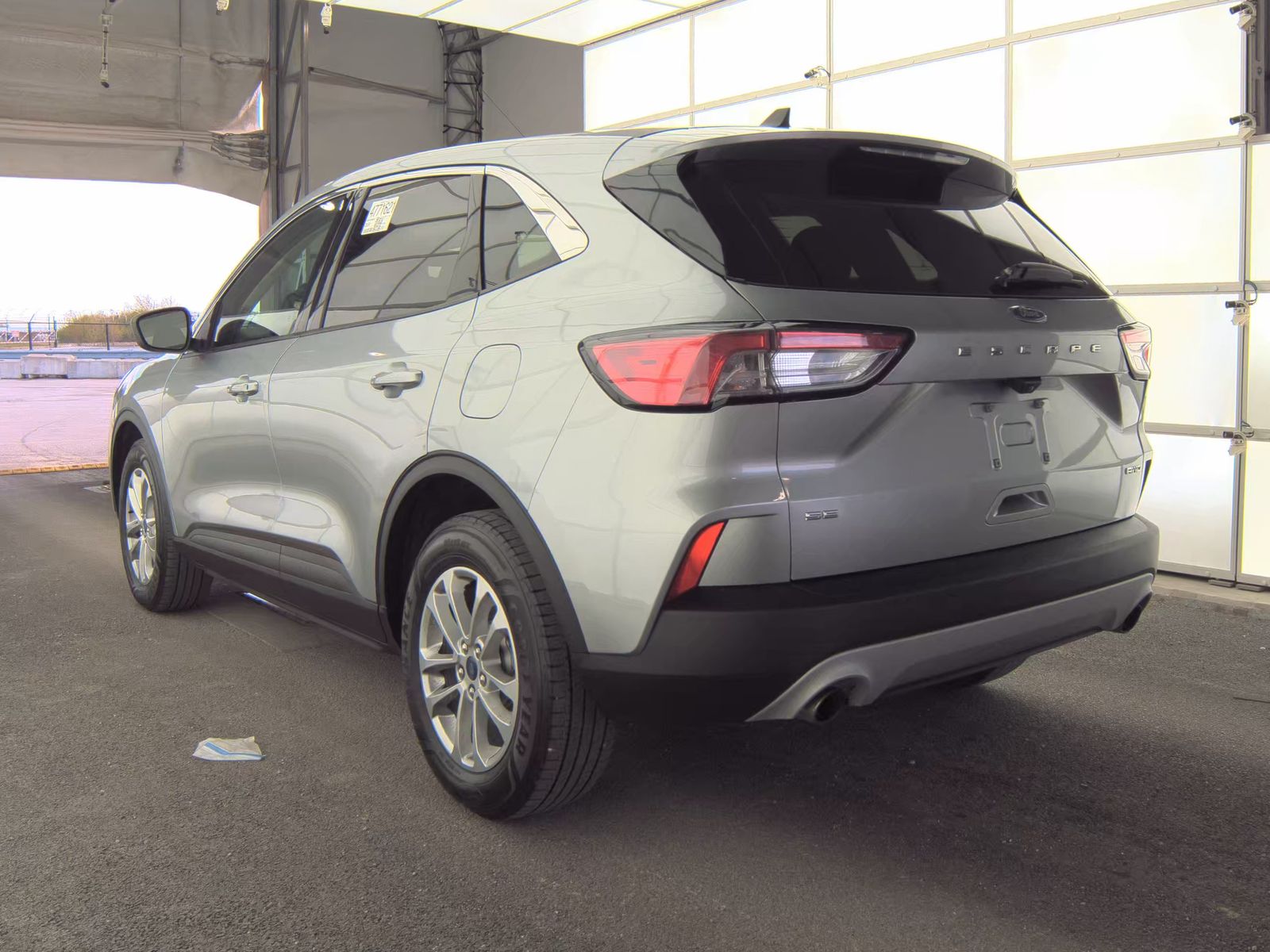 FORD ESCAPE - 9