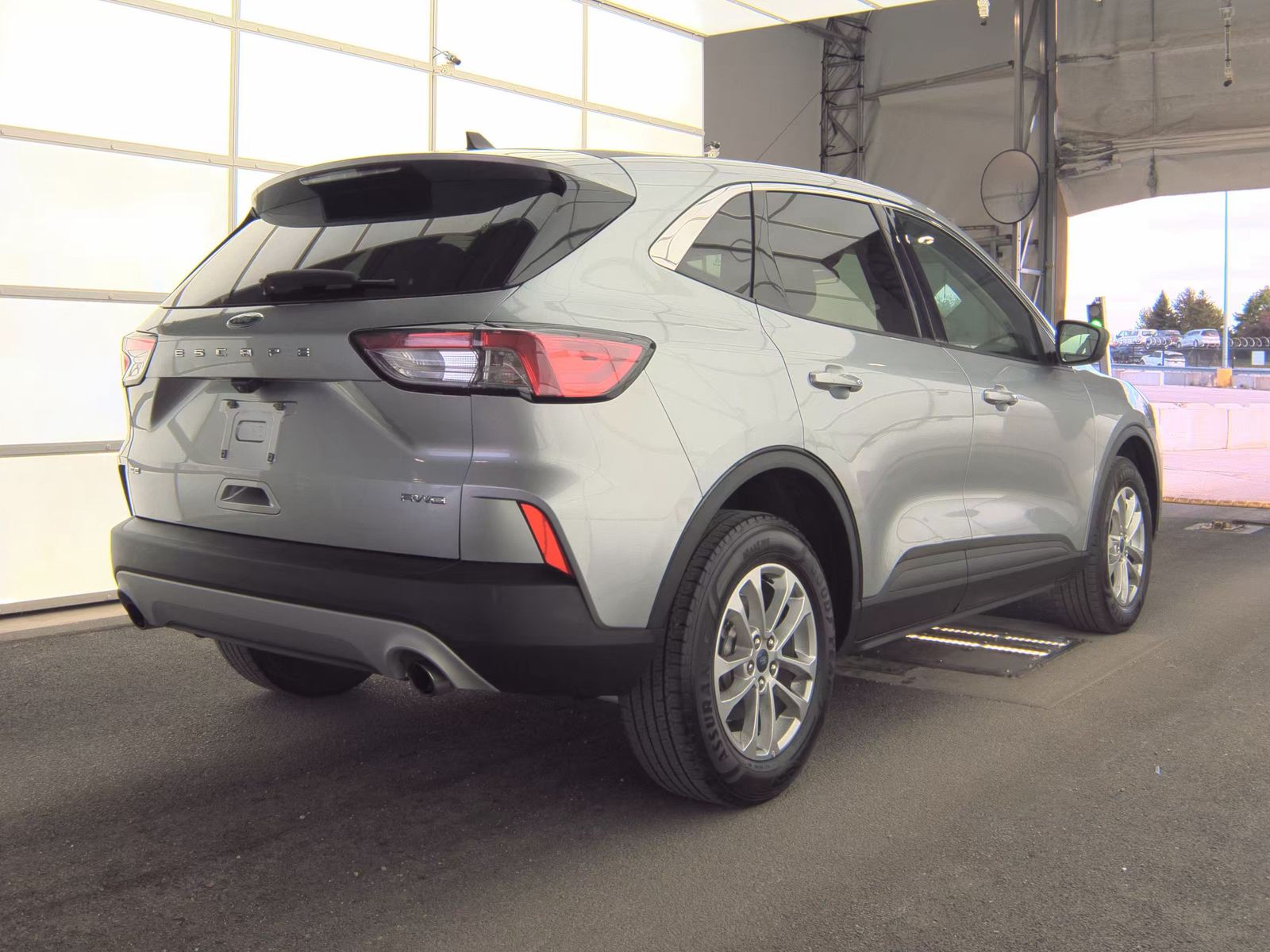 FORD ESCAPE - 6