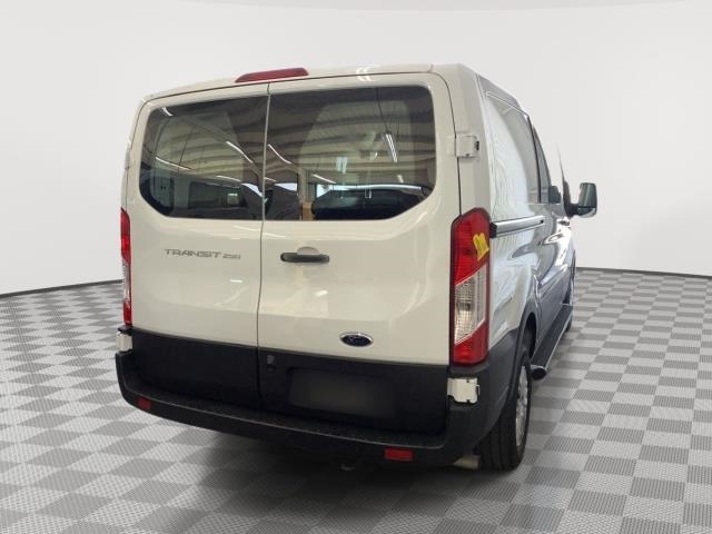 FORD TRANSIT 250 - 4