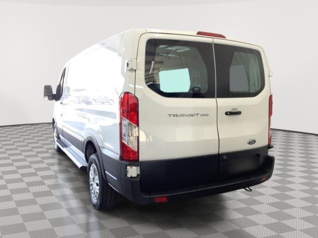 FORD TRANSIT 250 - 3