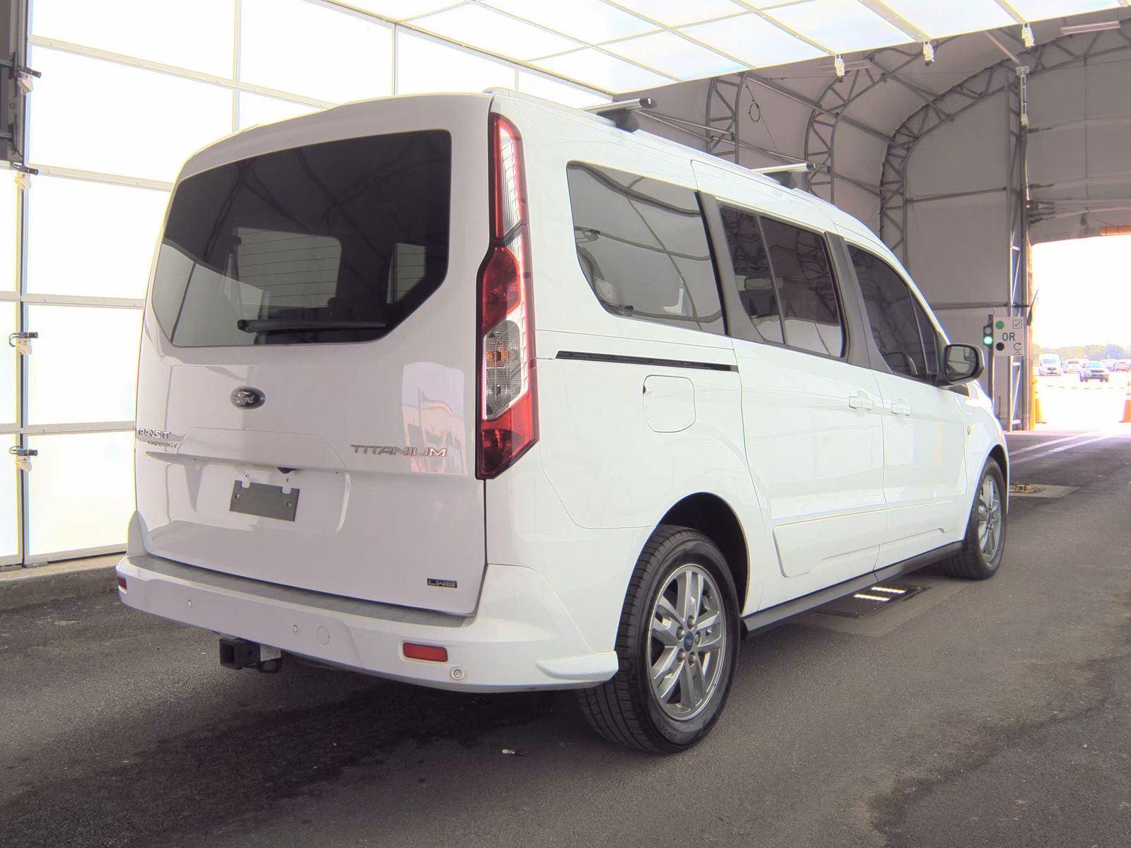 FORD TRANSIT CONNECT - 5