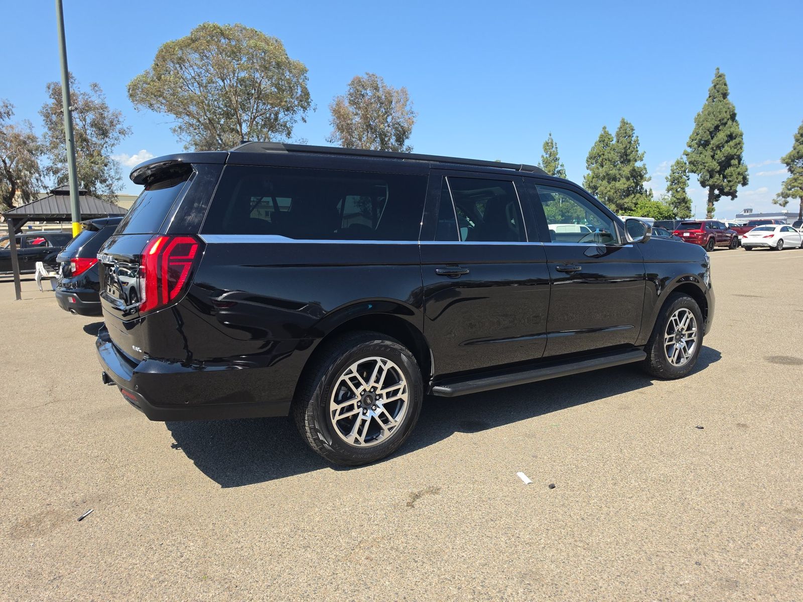 FORD EXPEDITION MAX - 5