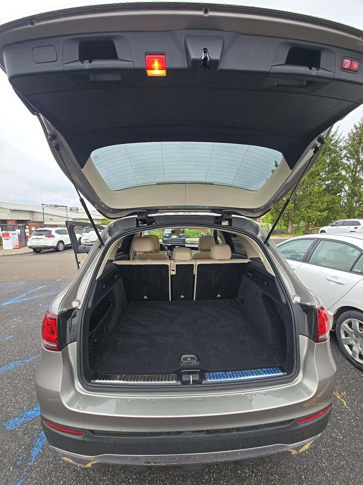 2021 Mercedes-Benz GLC GLC 300 AWD