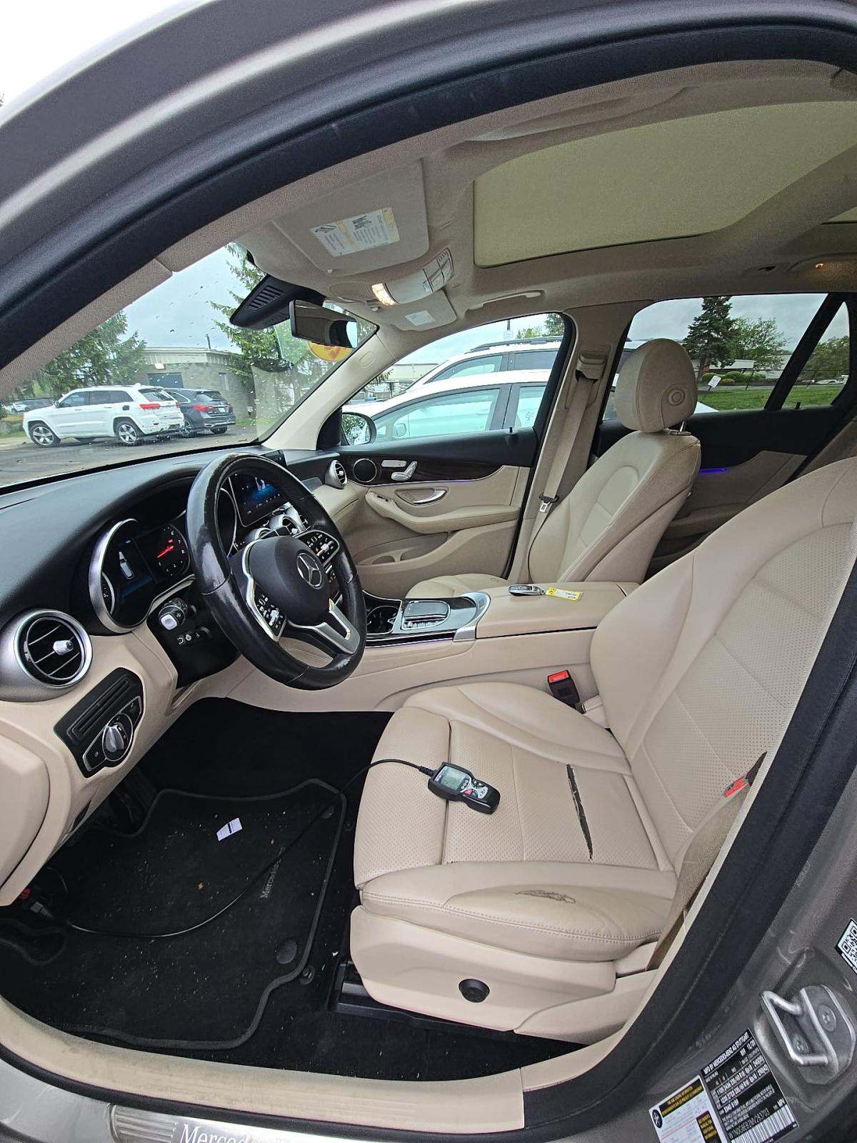 2021 Mercedes-Benz GLC GLC 300 AWD