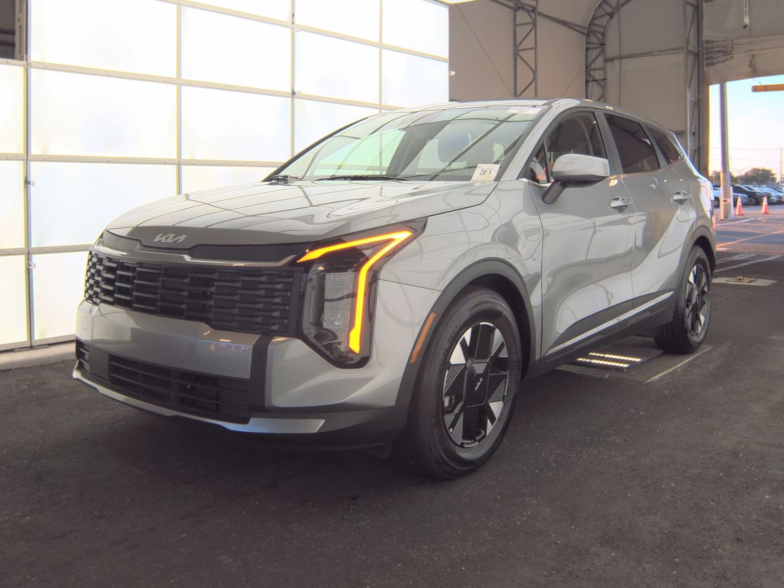 2026 Kia Sportage Hybrid LX FWD