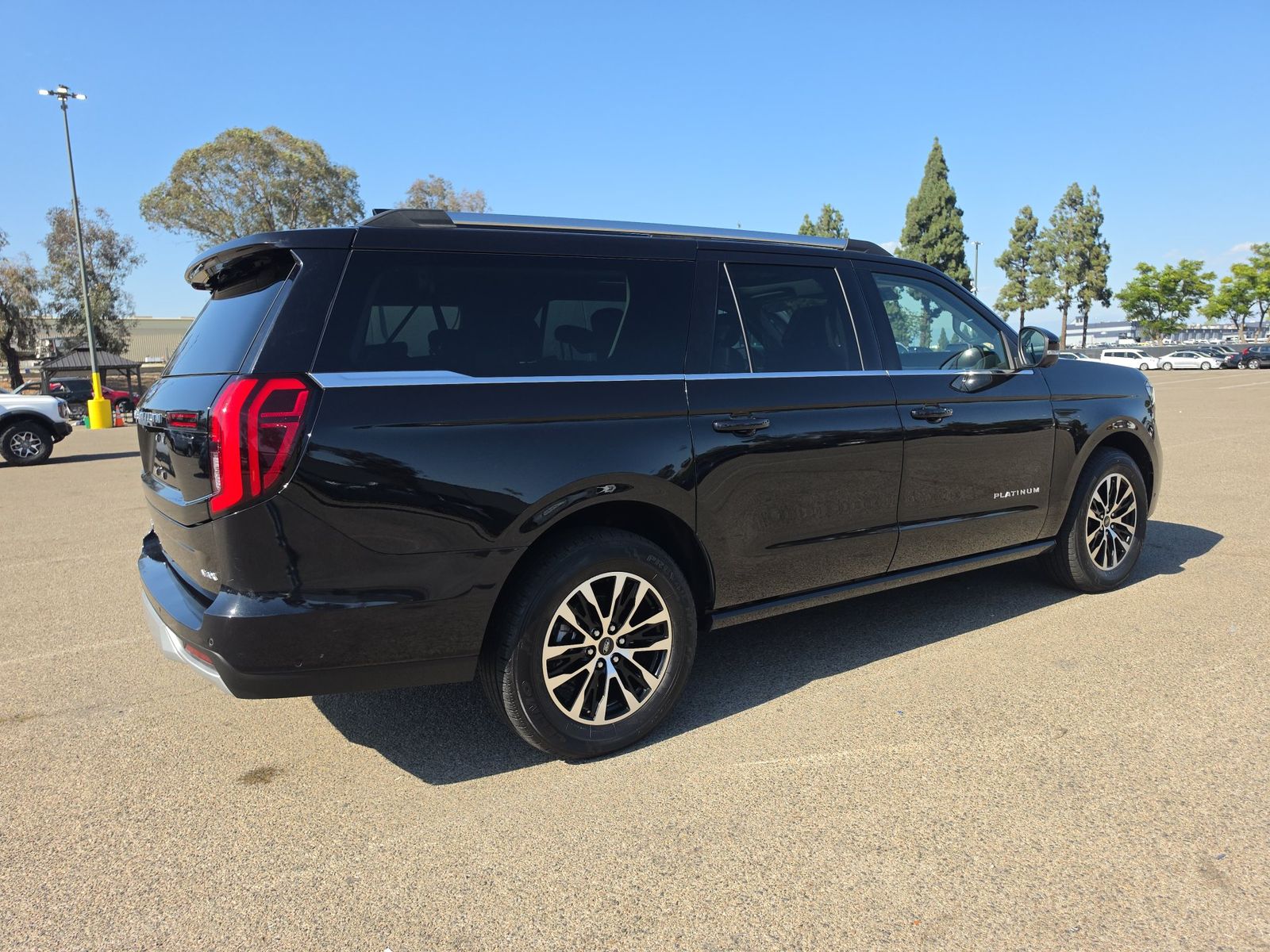 FORD EXPEDITION MAX - 5