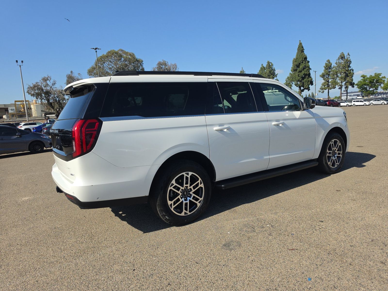 FORD EXPEDITION MAX - 5