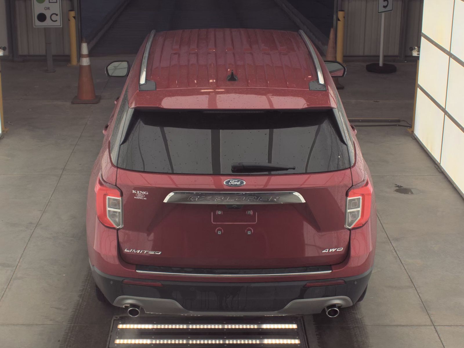 FORD EXPLORER - 7