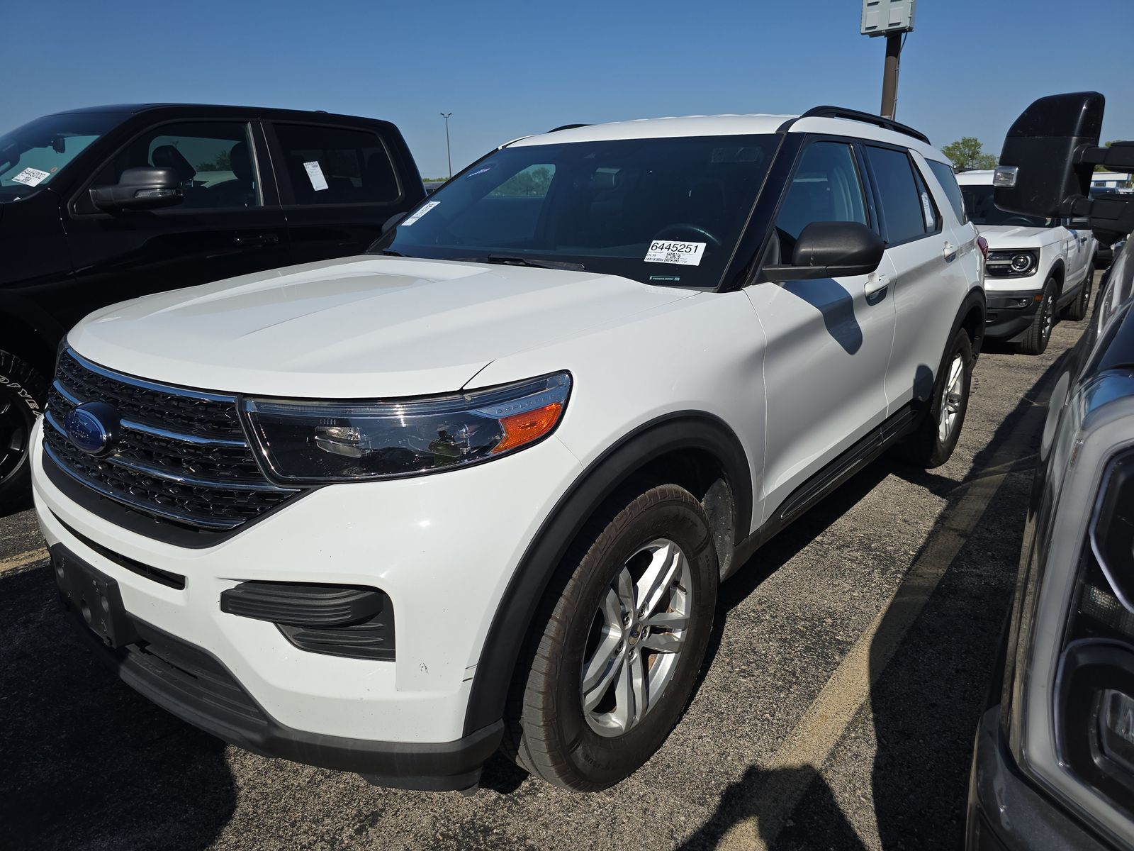 FORD EXPLORER - 1