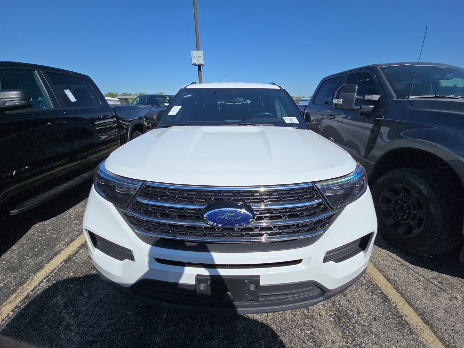 FORD EXPLORER - 3