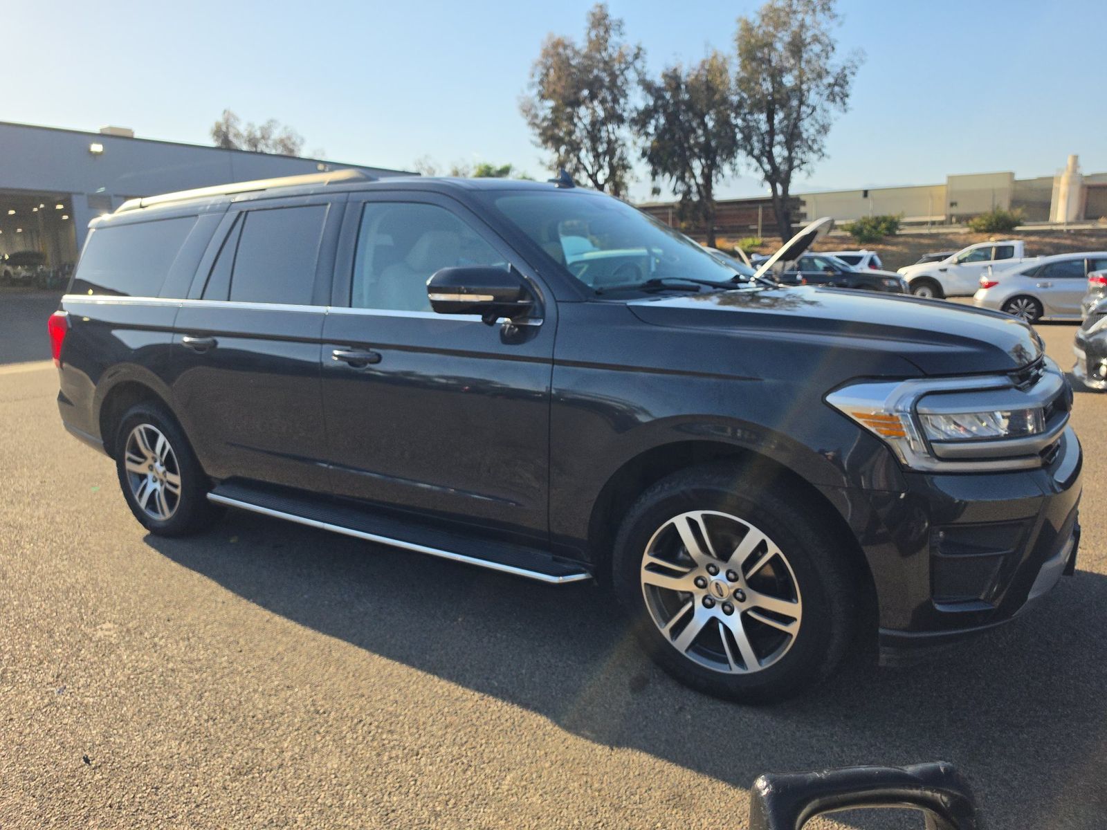FORD EXPEDITION MAX - 4