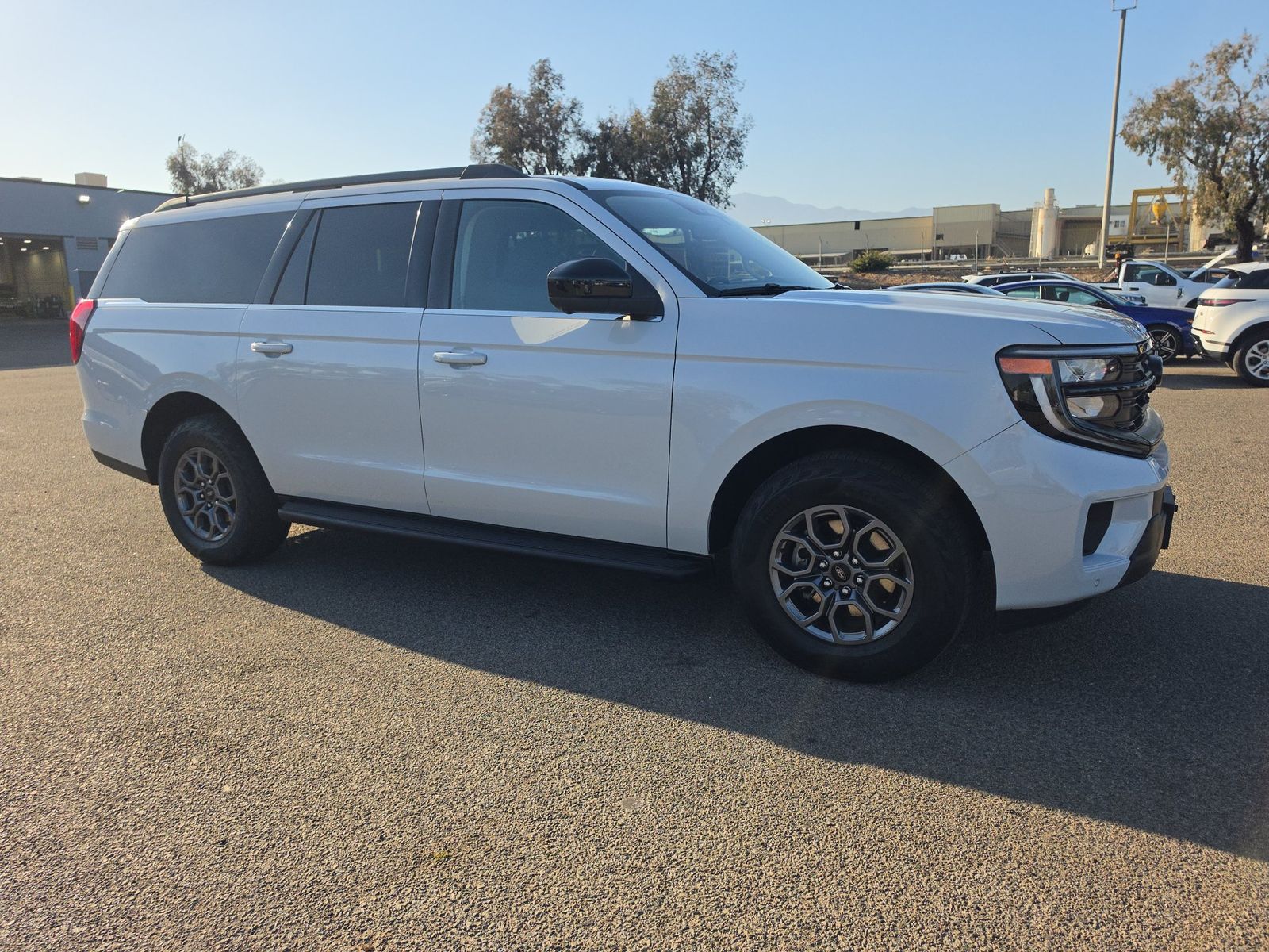 FORD EXPEDITION MAX - 4