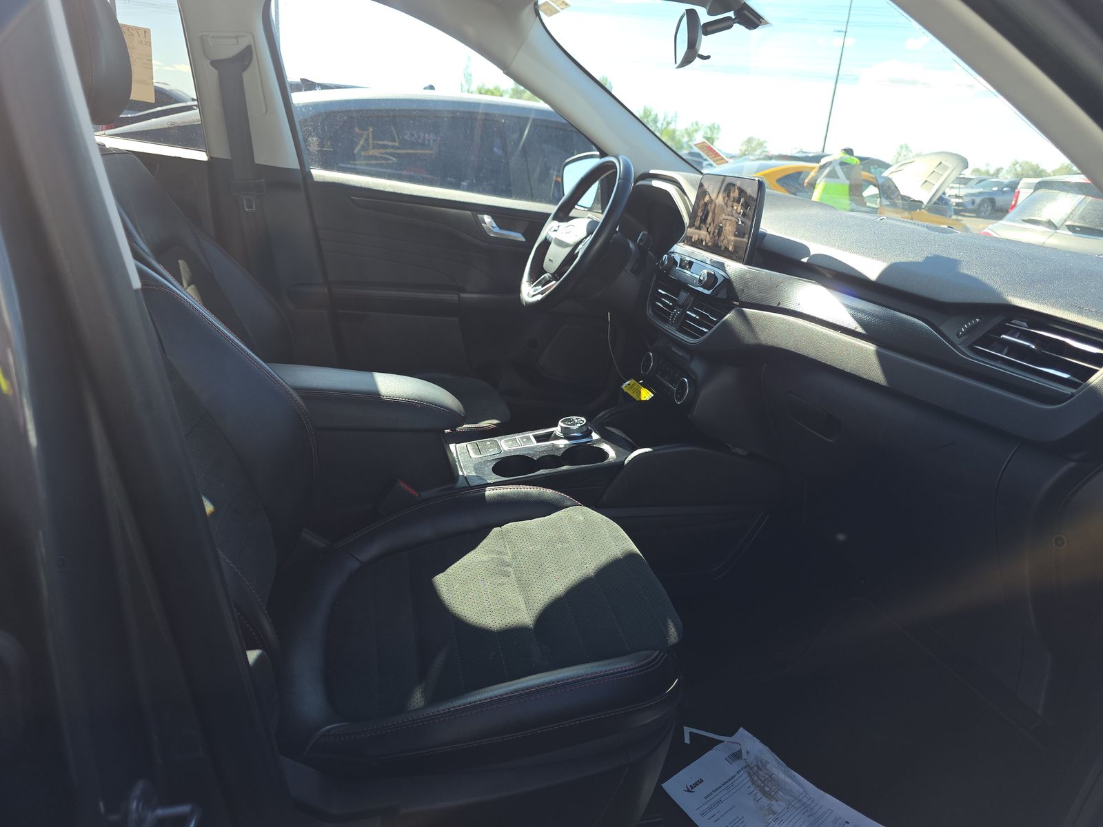 FORD ESCAPE - 9