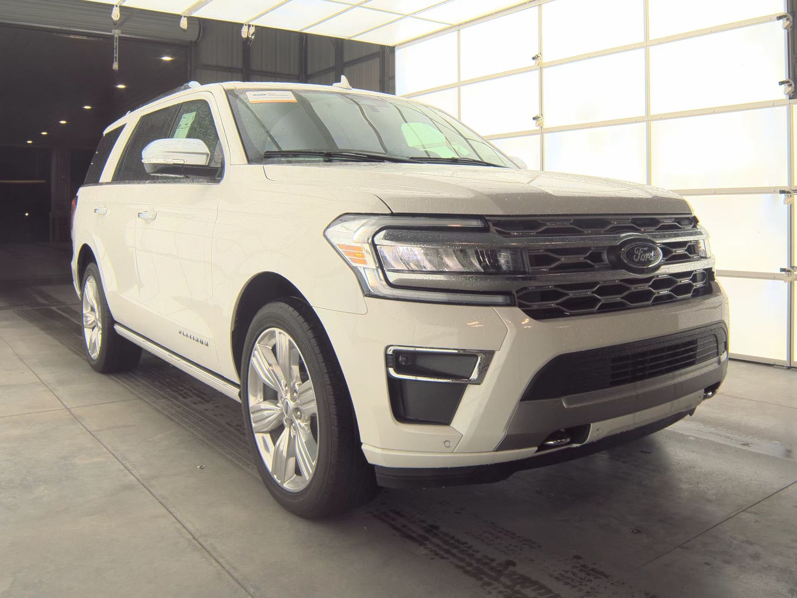 FORD EXPEDITION - 5