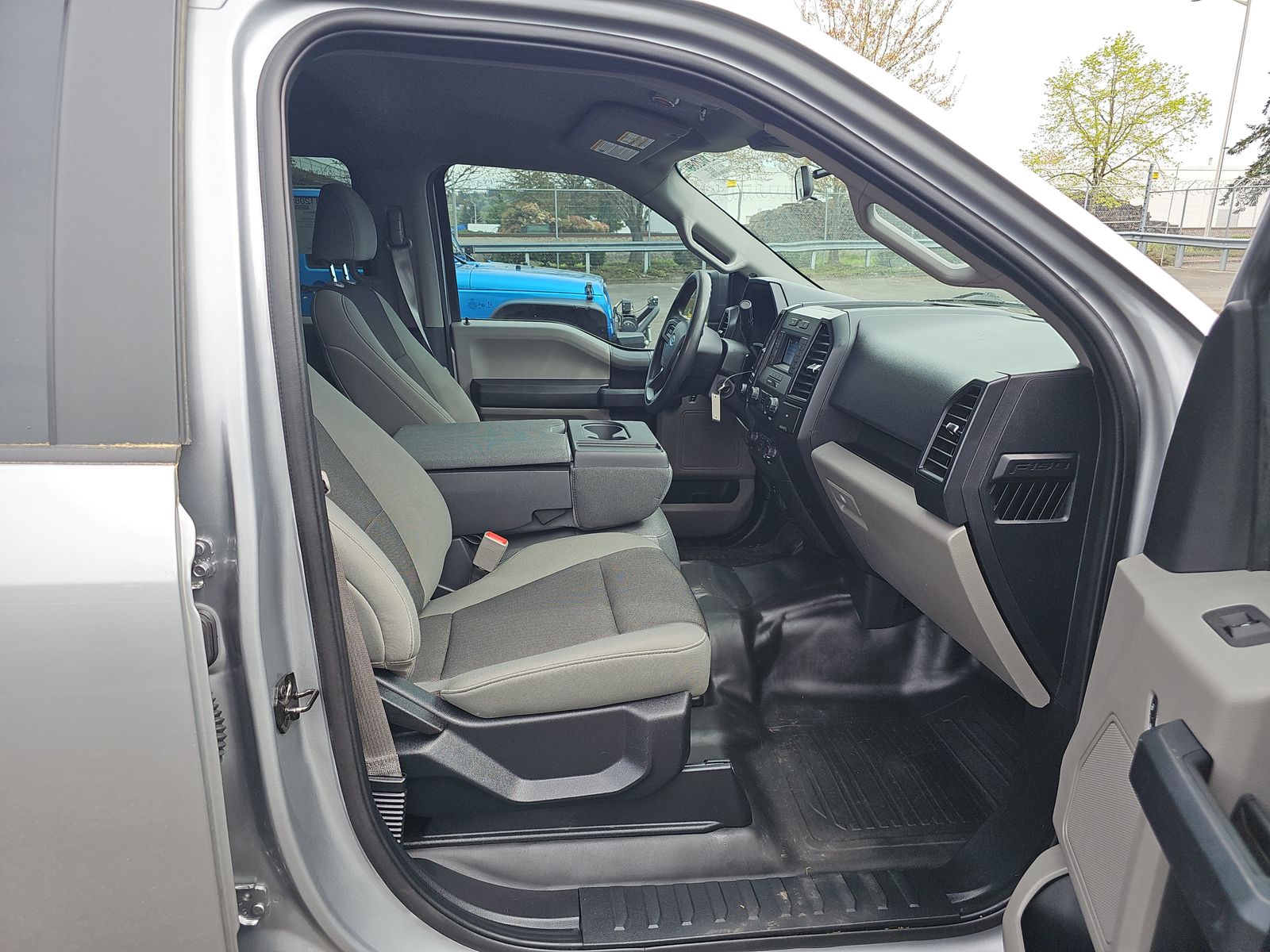 FORD F-150 - 9