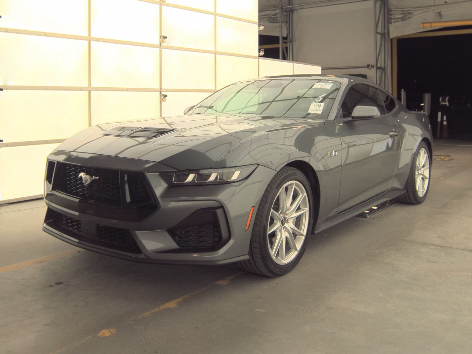 FORD MUSTANG - 1