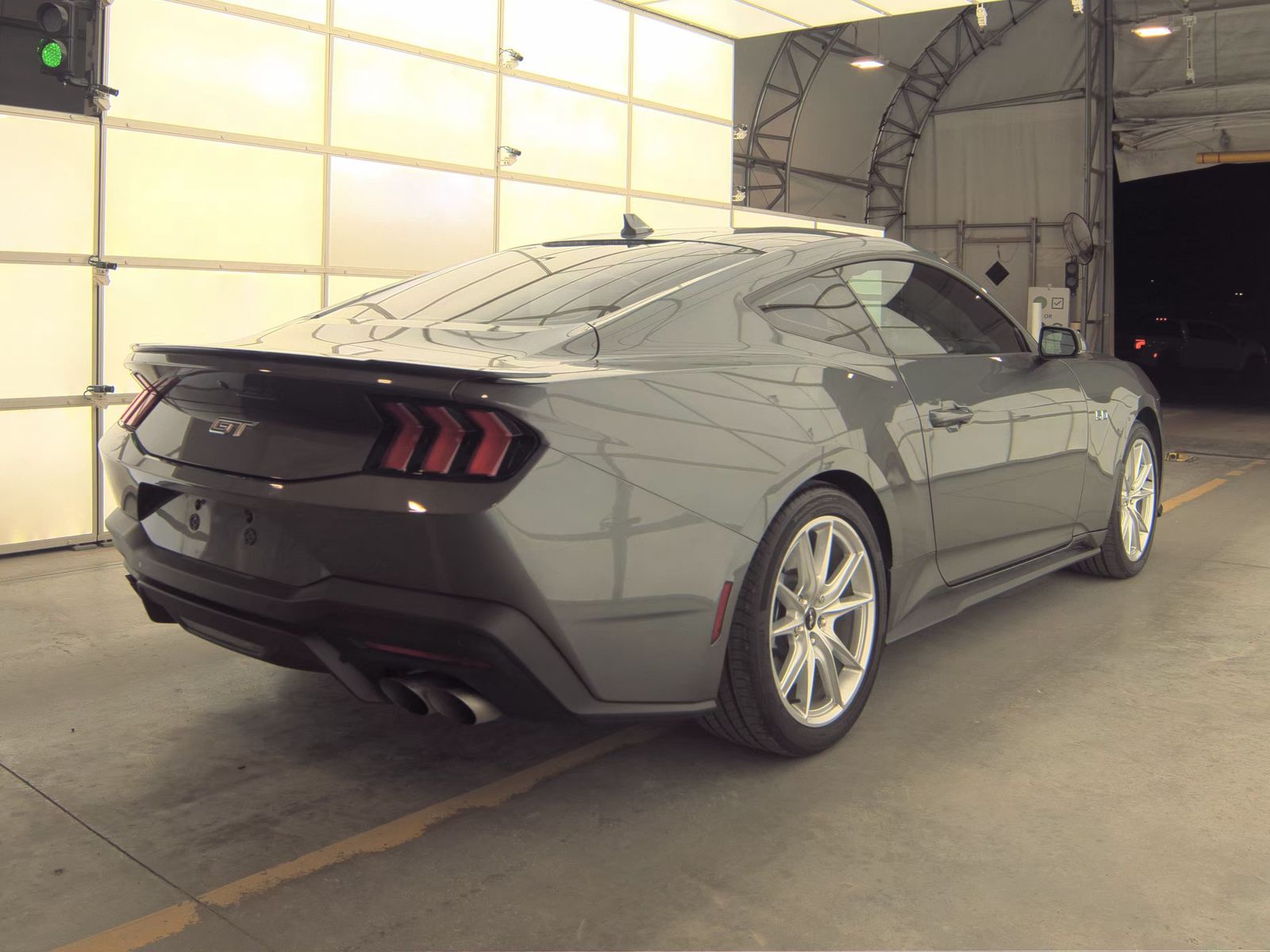 FORD MUSTANG - 6