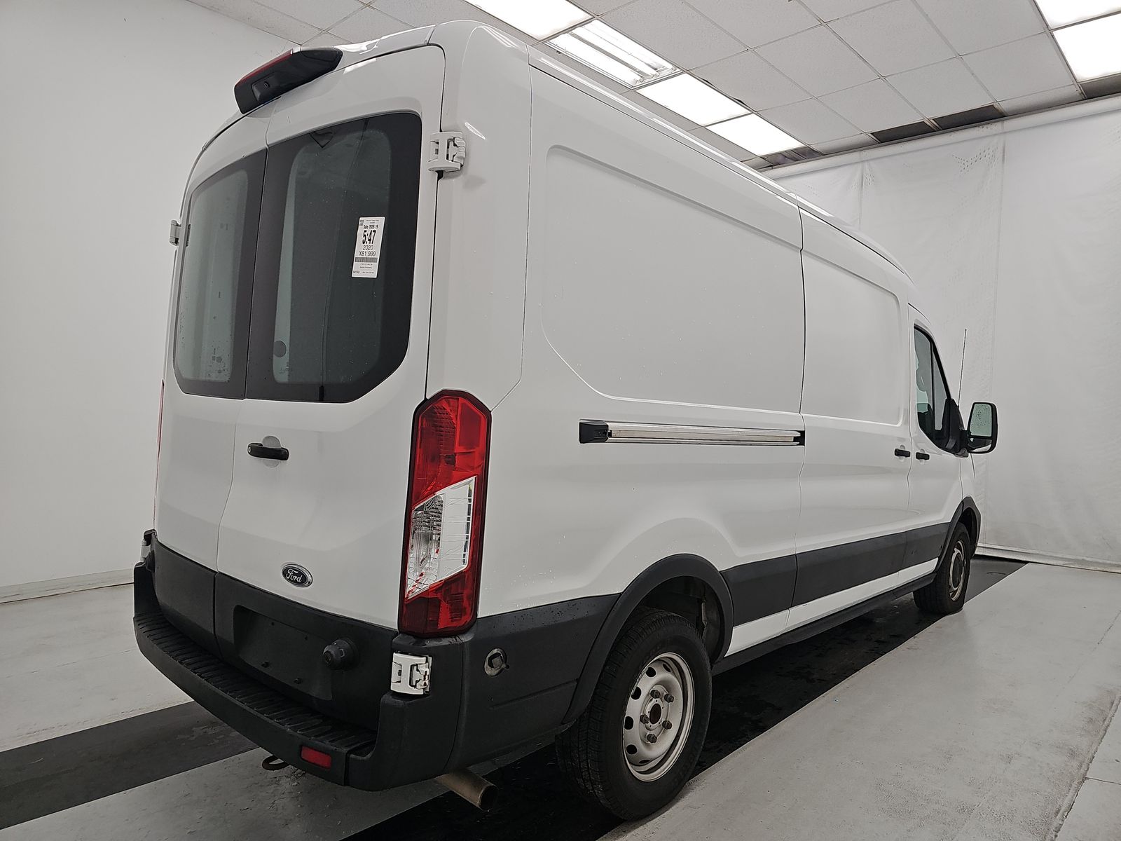 FORD TRANSIT 250 - 5
