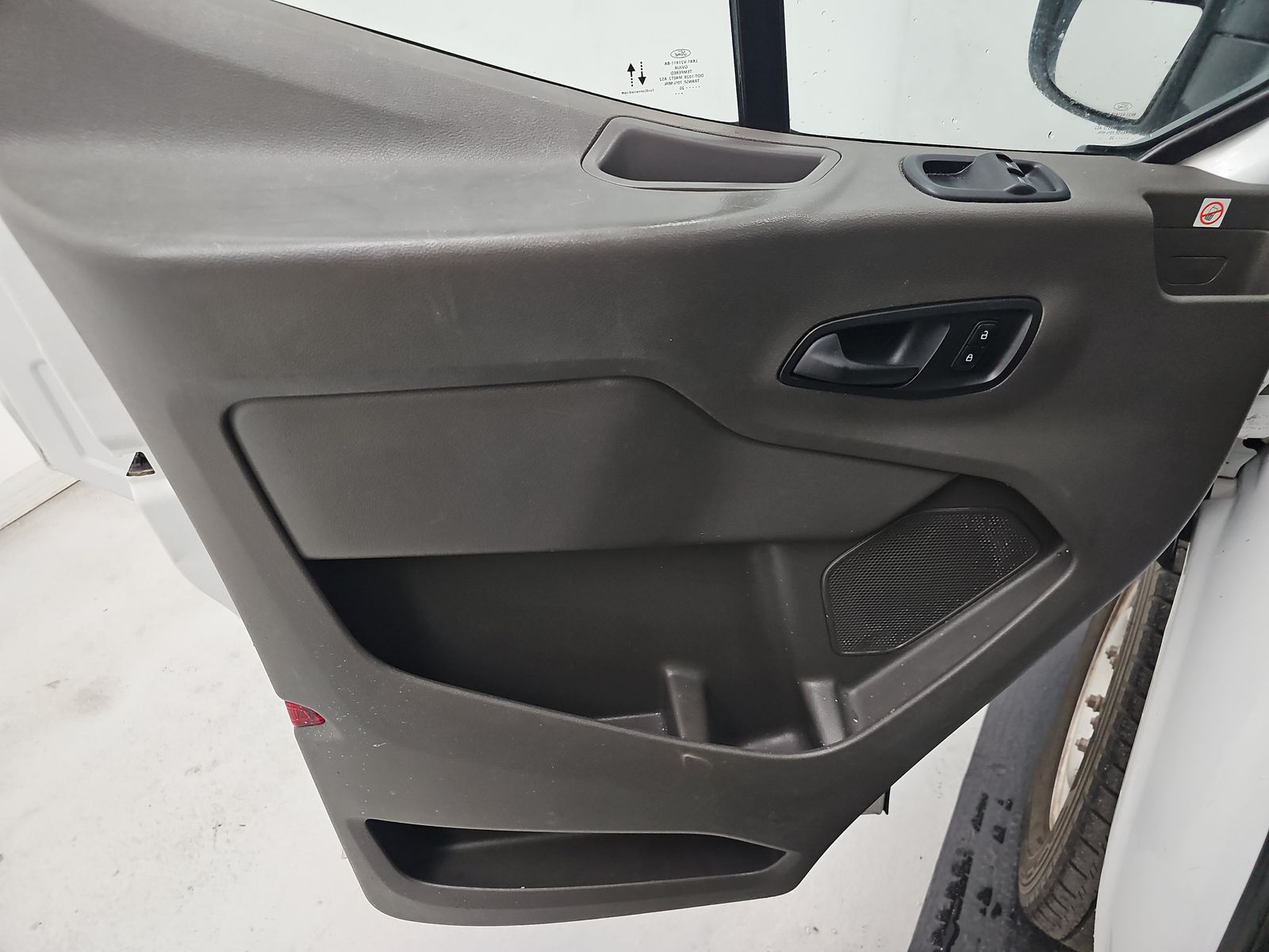 FORD TRANSIT 250 - 10