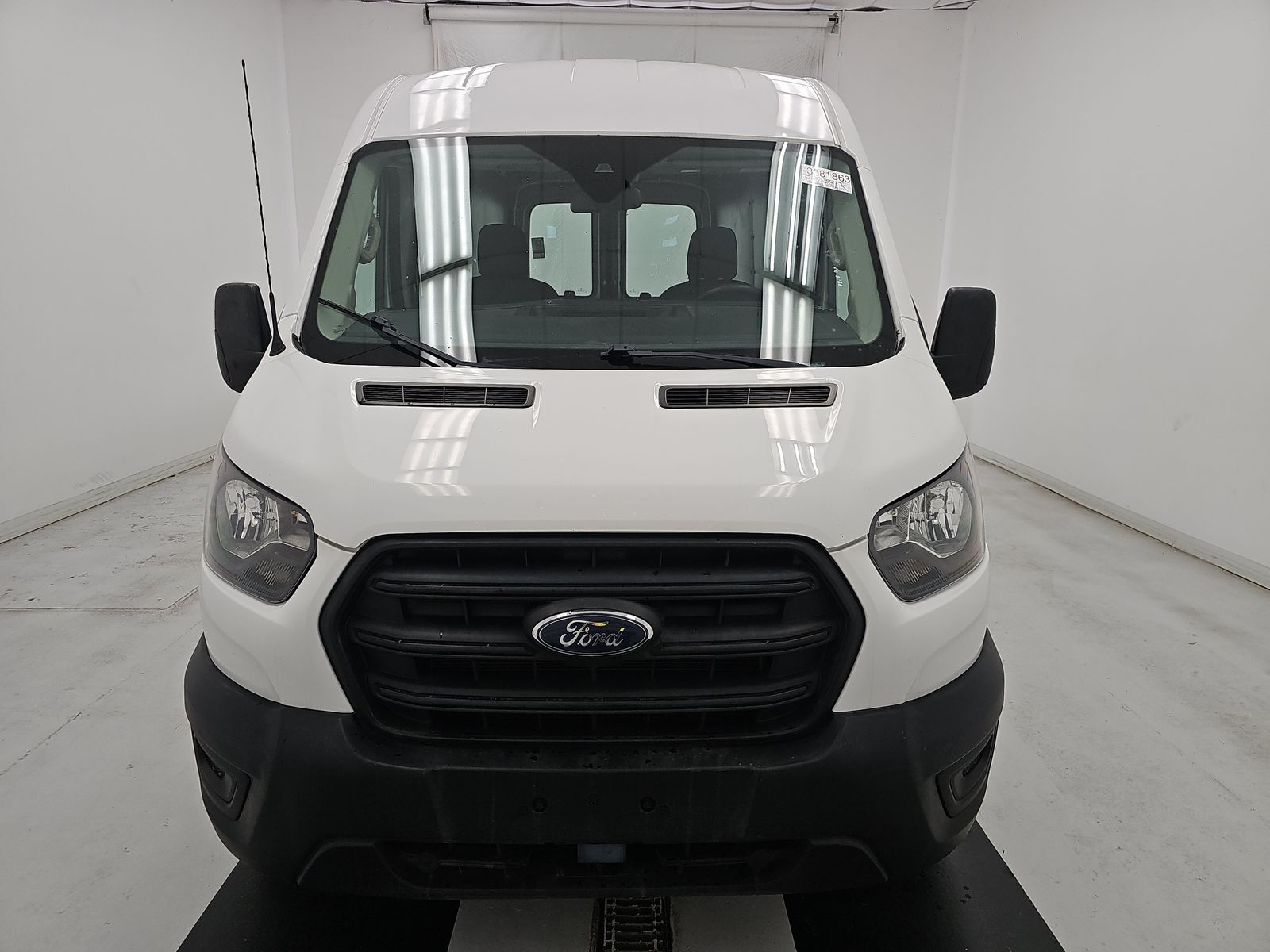 FORD TRANSIT 250 - 3